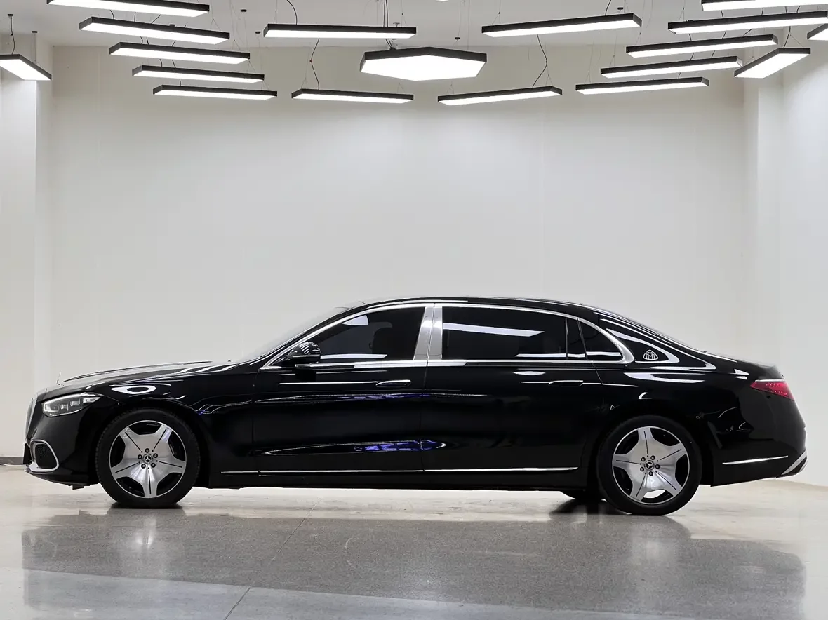 Mercedes-Benz Maybach S-Class