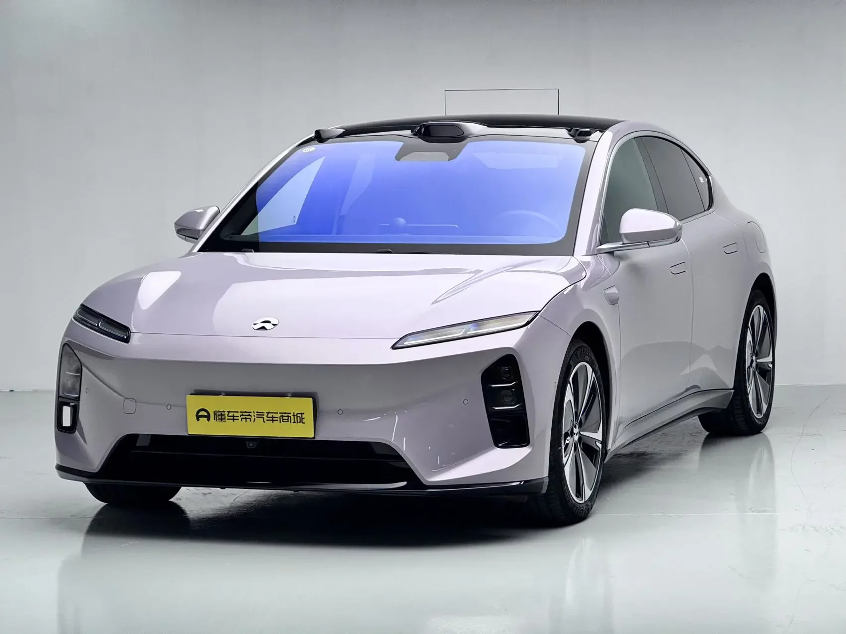 NIO ET5