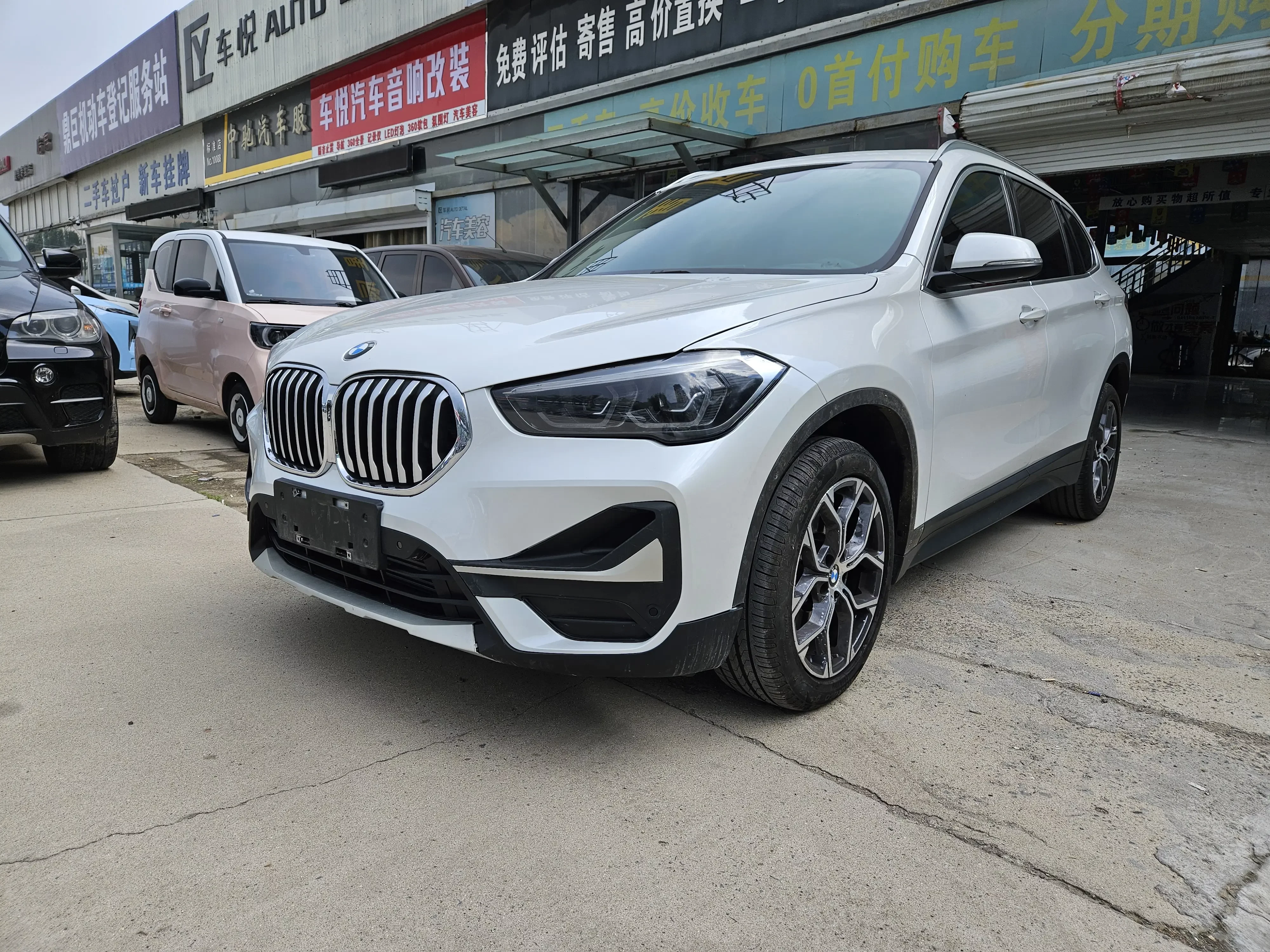 BMW X1
