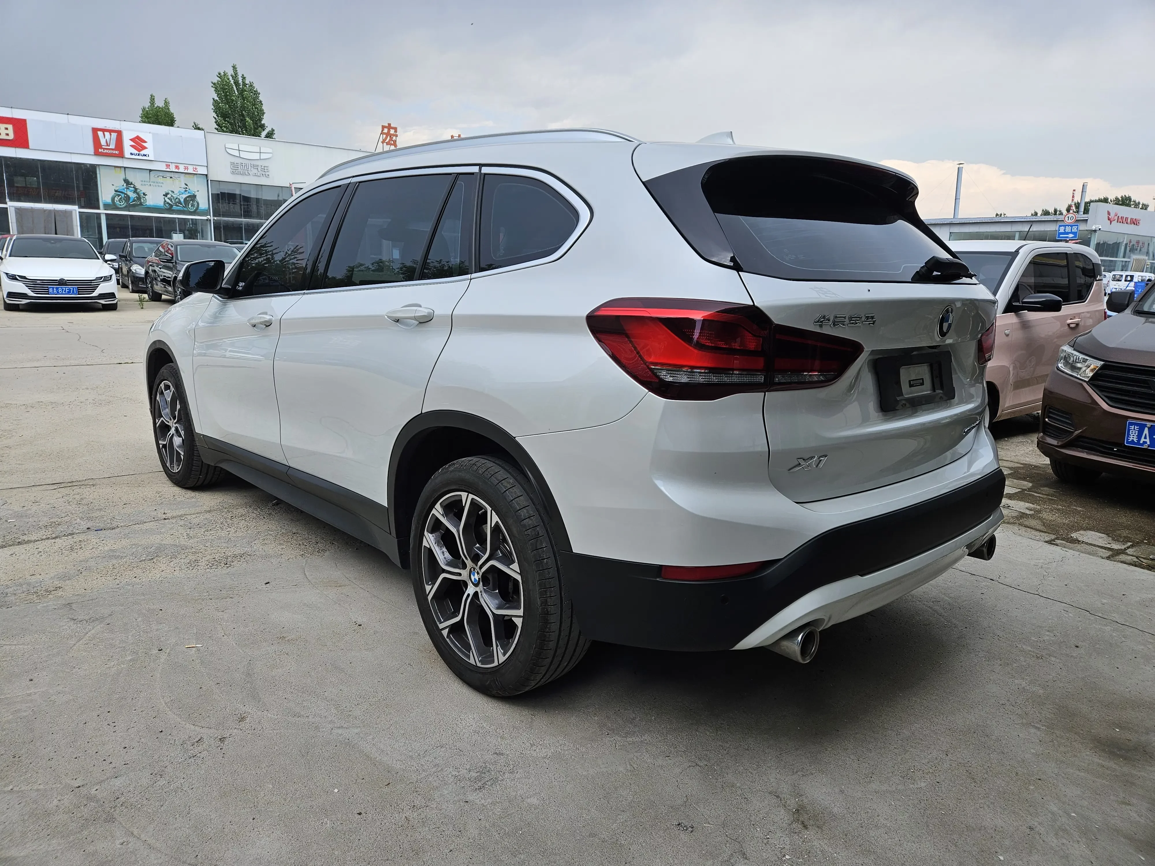 BMW X1
