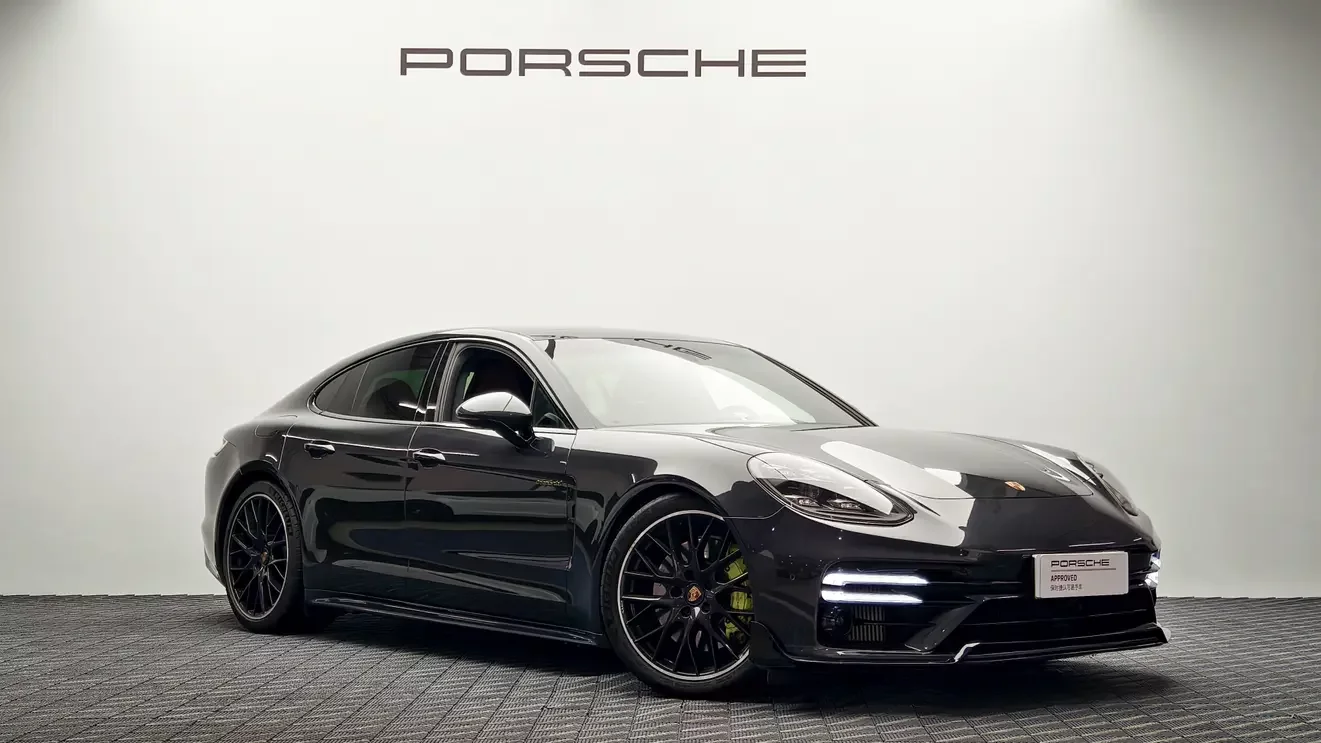 Porsche Panamera E-Hybrid