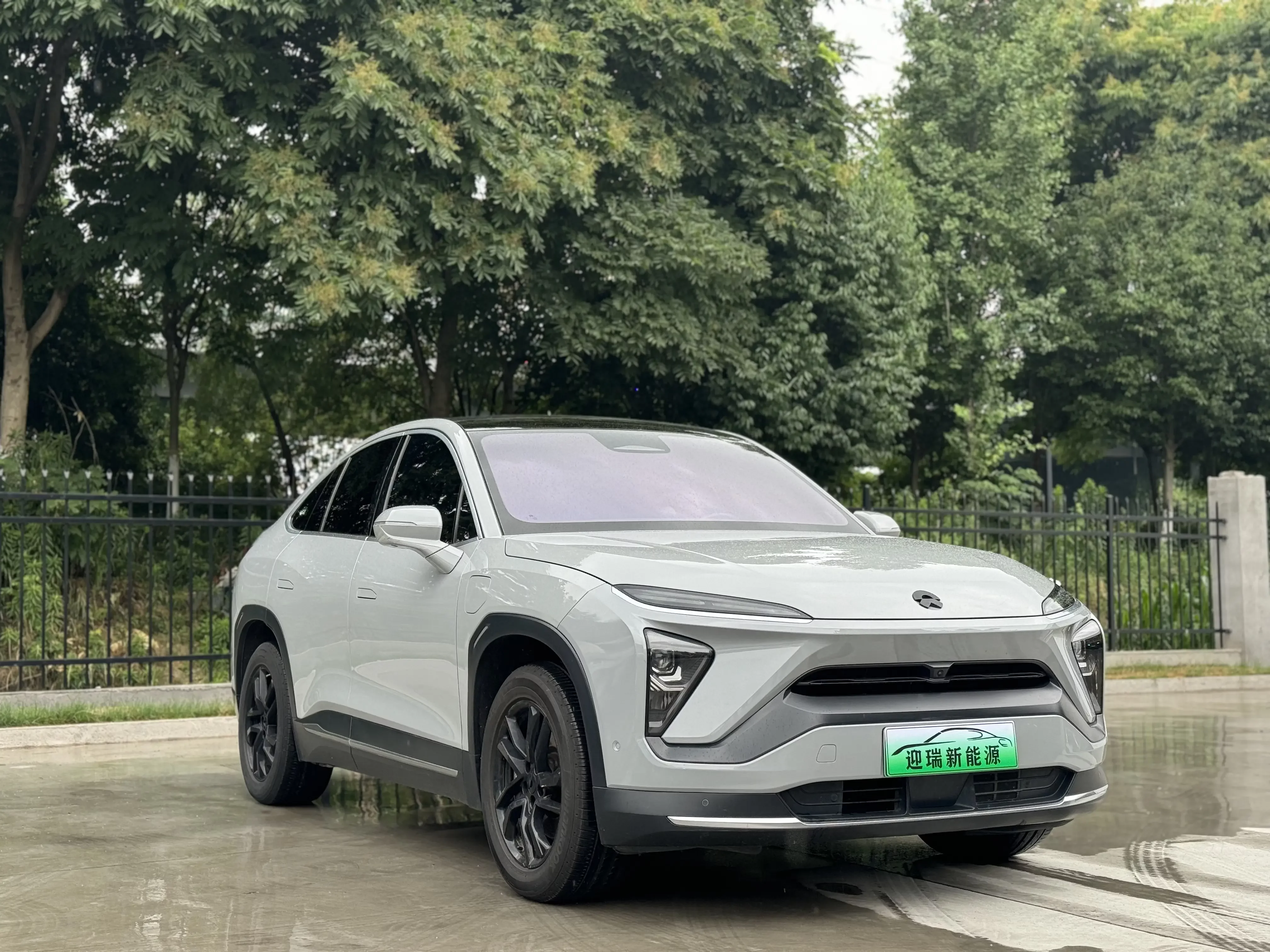 NIO EC6