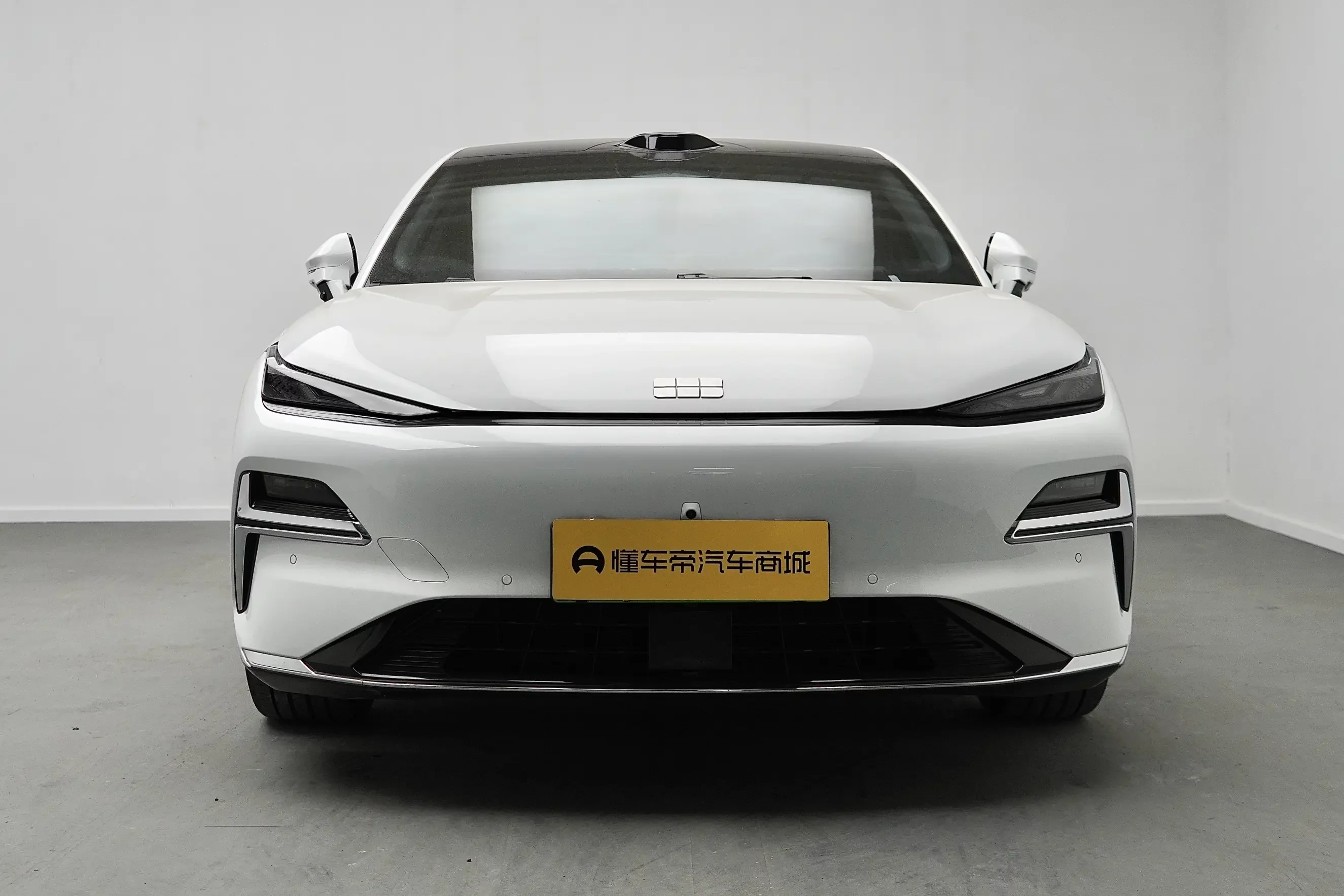 Geely Galaxy Star 8 PHEV