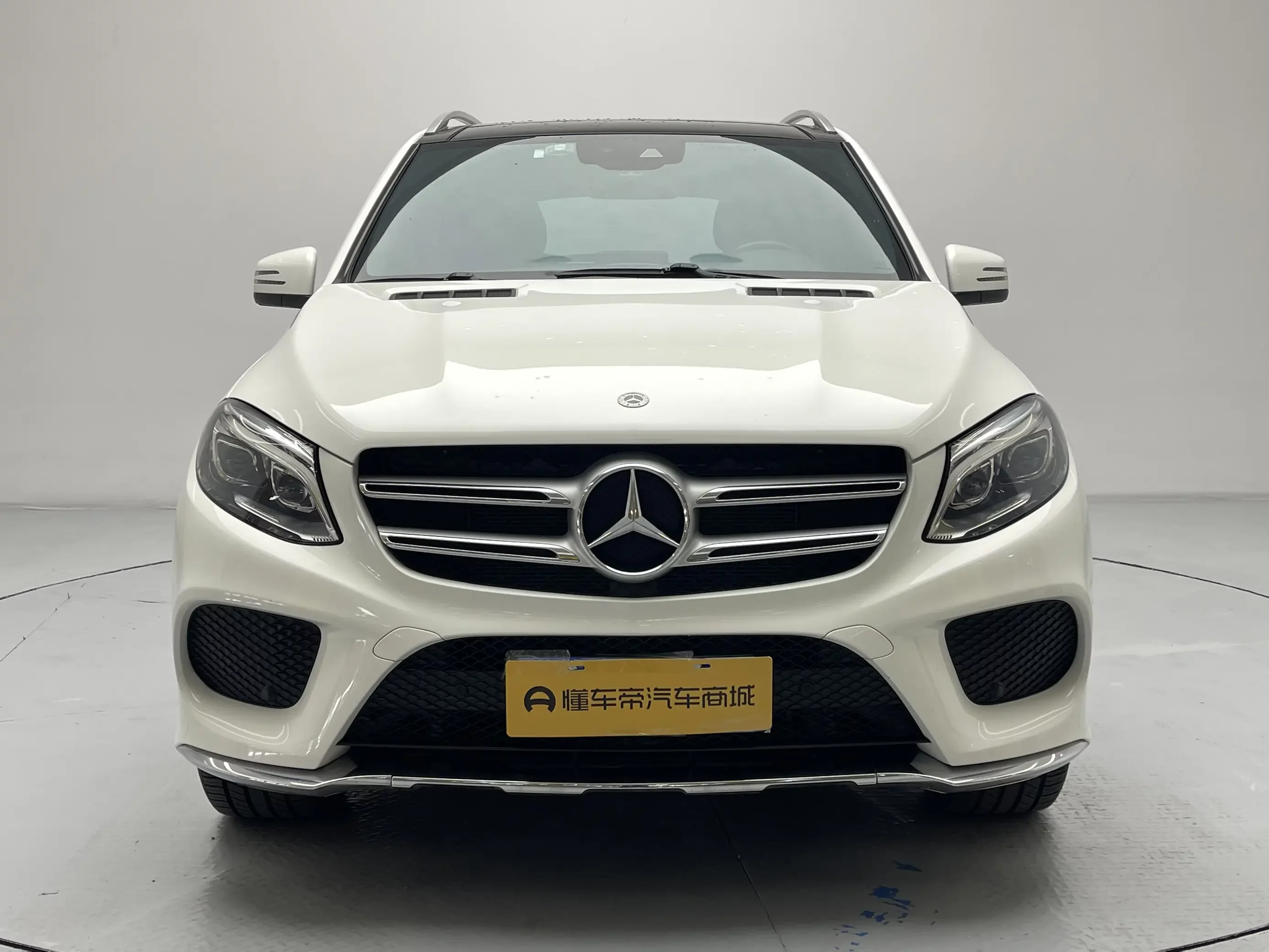Mercedes-Benz GLE (Imported)