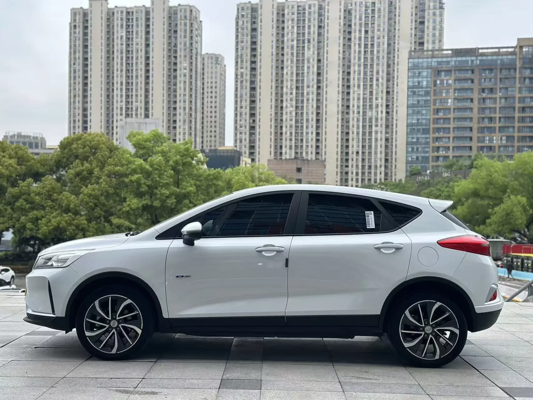 Geely Emgrand GSe