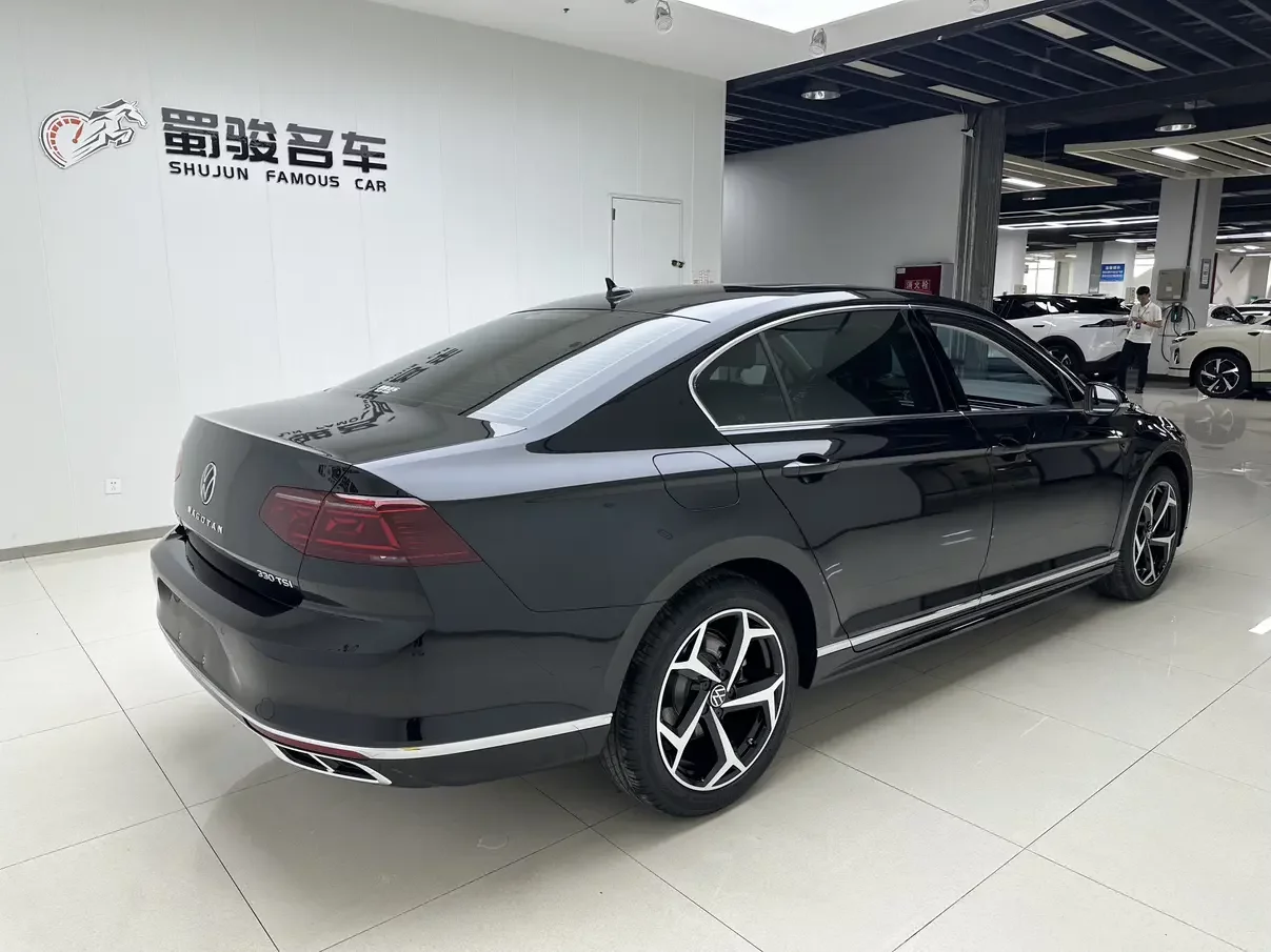 Volkswagen Magotan