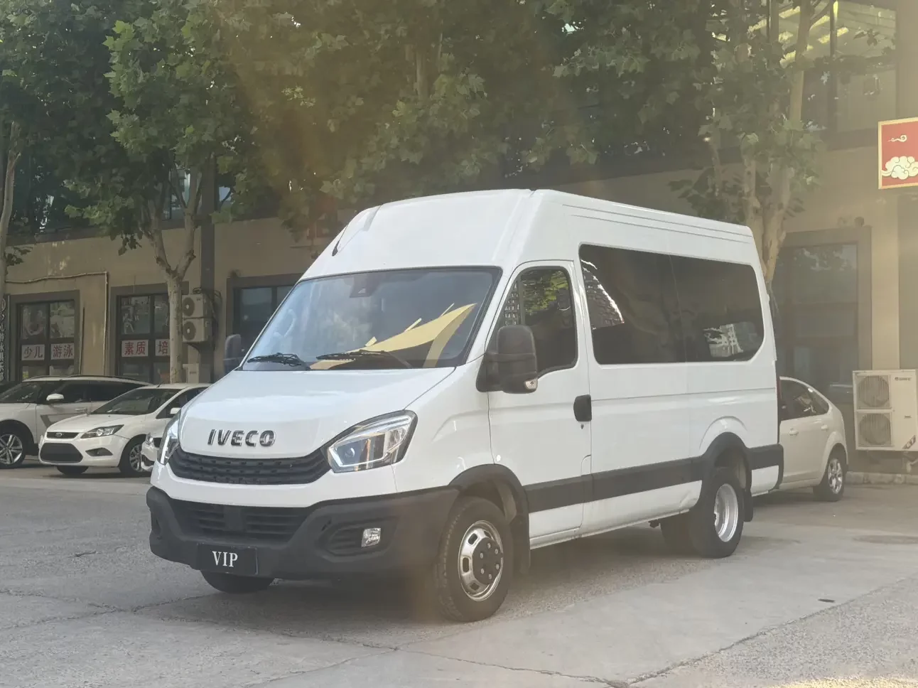 Iveco Wolfson