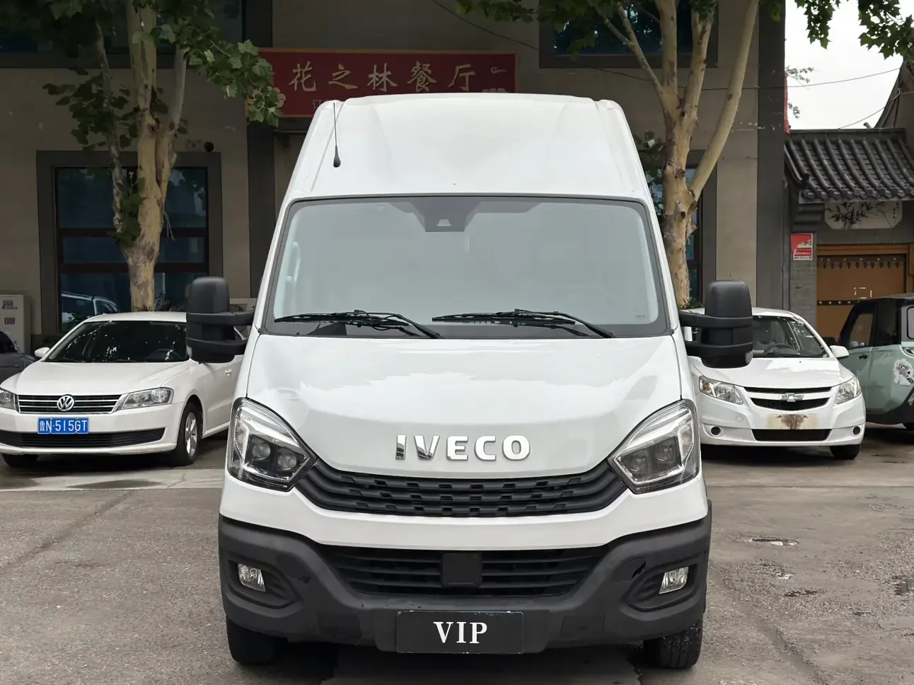 Iveco Wolfson