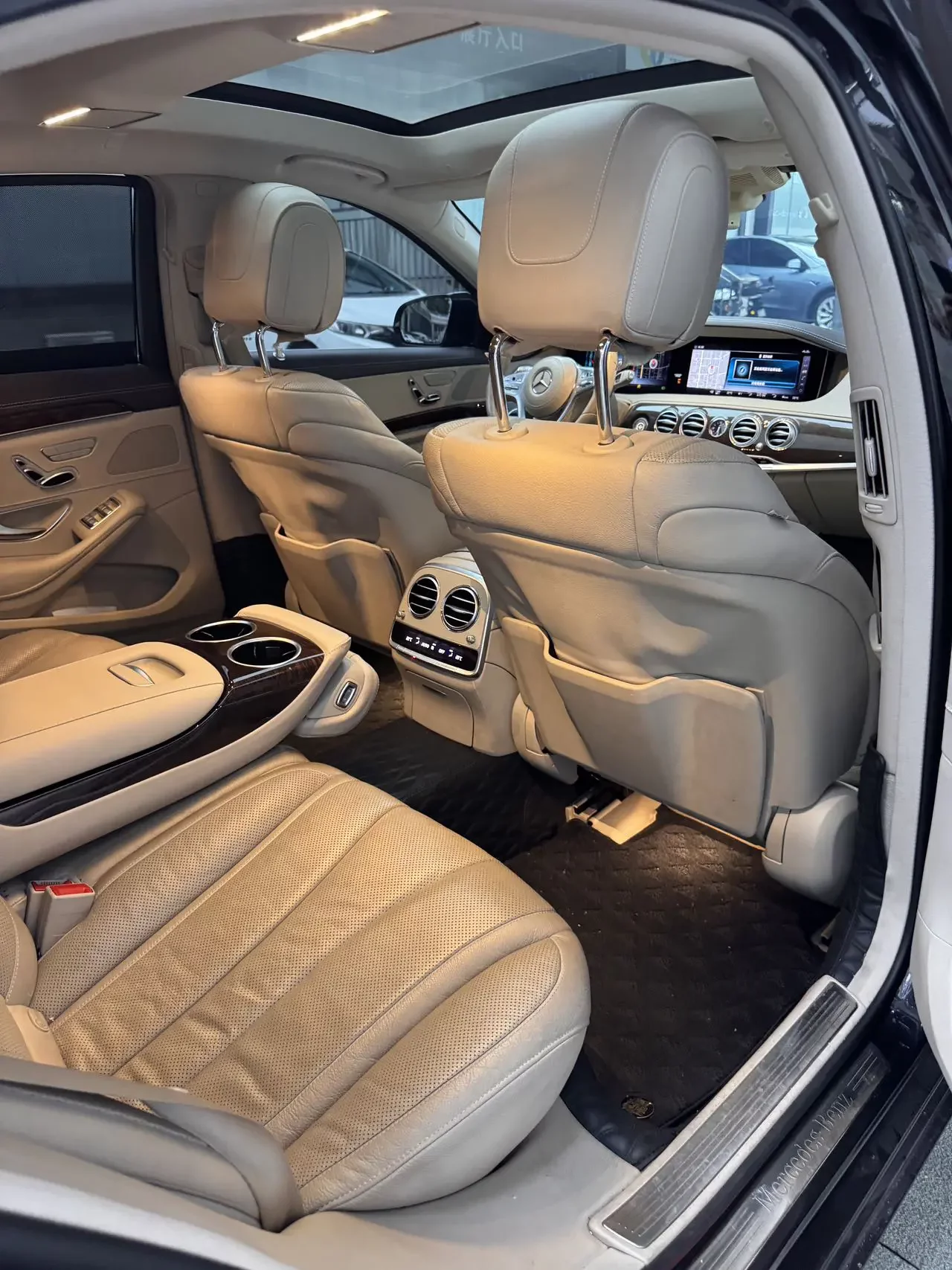 Mercedes-Benz S Class