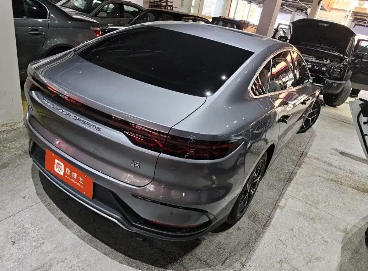 BYD Han EV