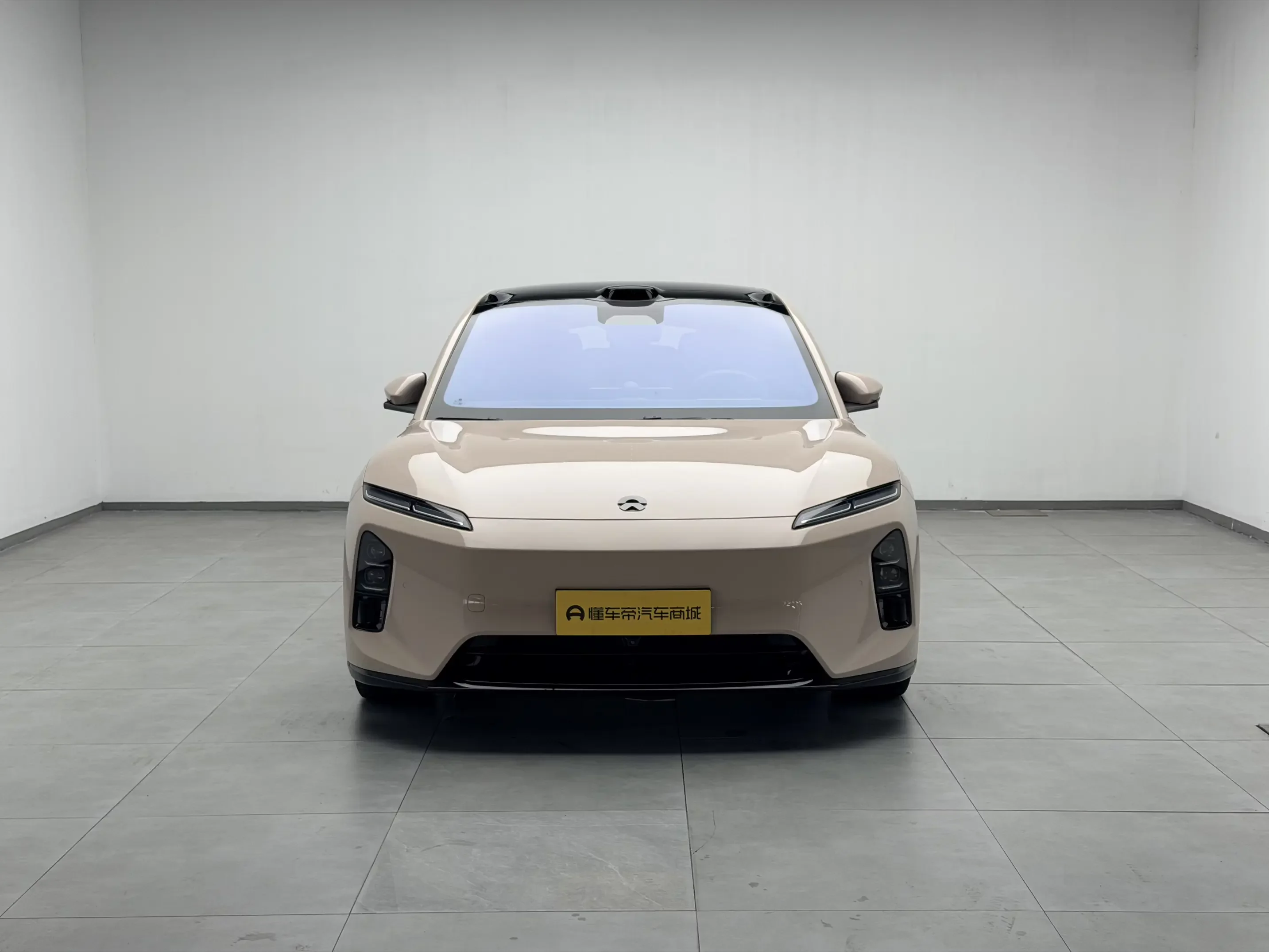 NIO ET5T