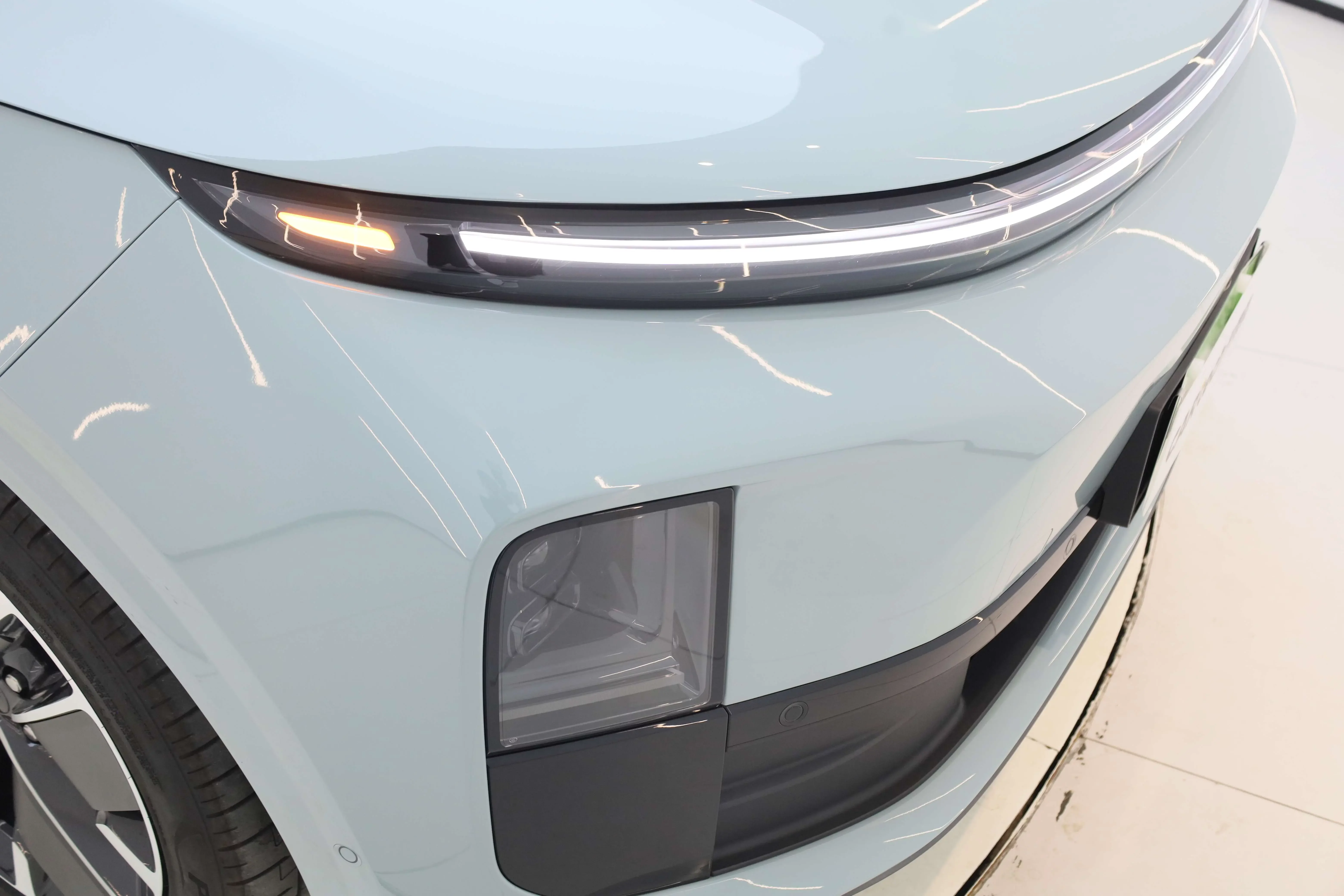 Lixiang L6