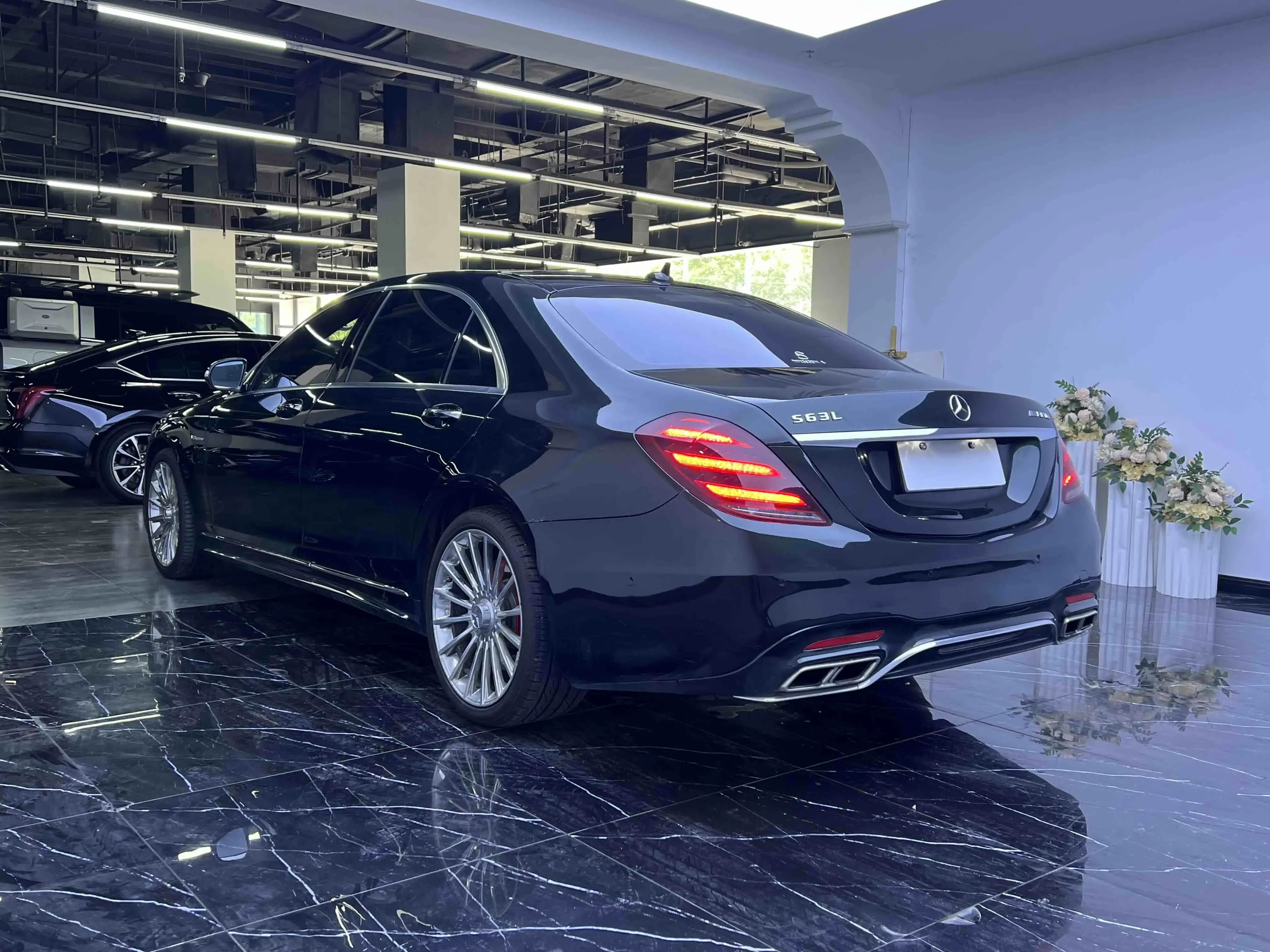 Mercedes-Benz S Class