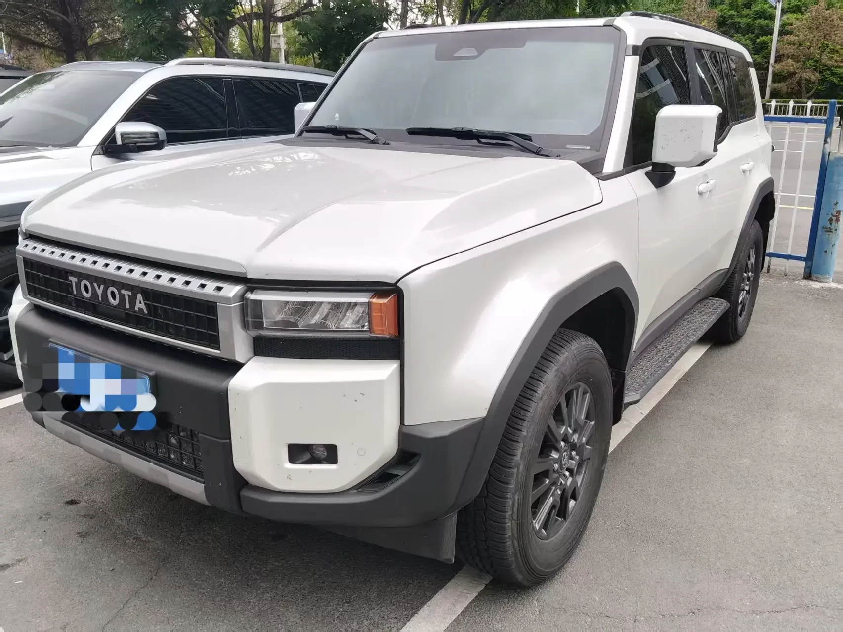 Toyota prado