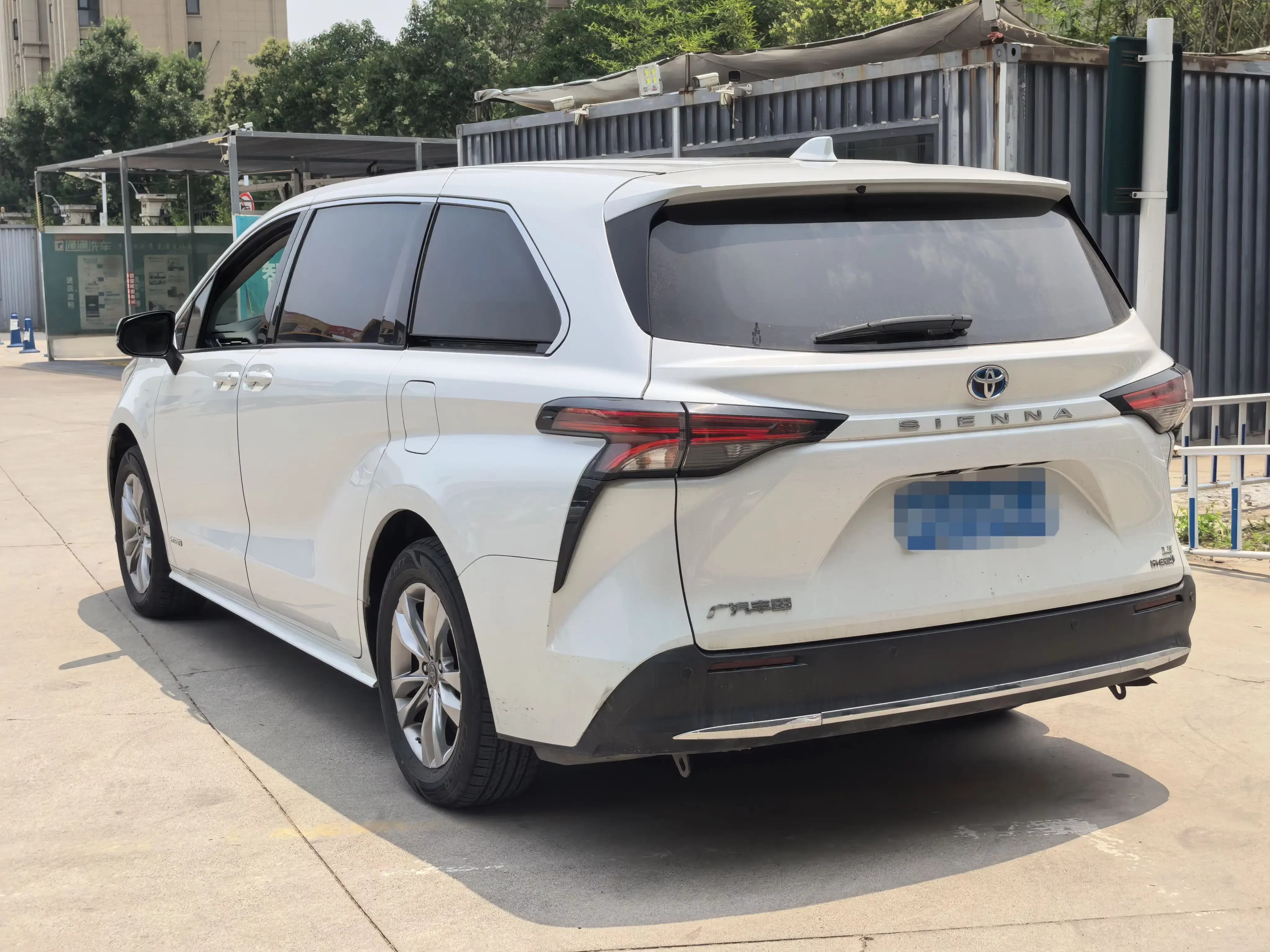 Toyota Sienna