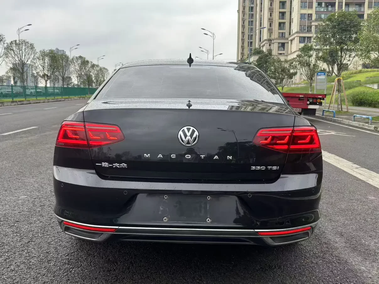 Volkswagen Magotan
