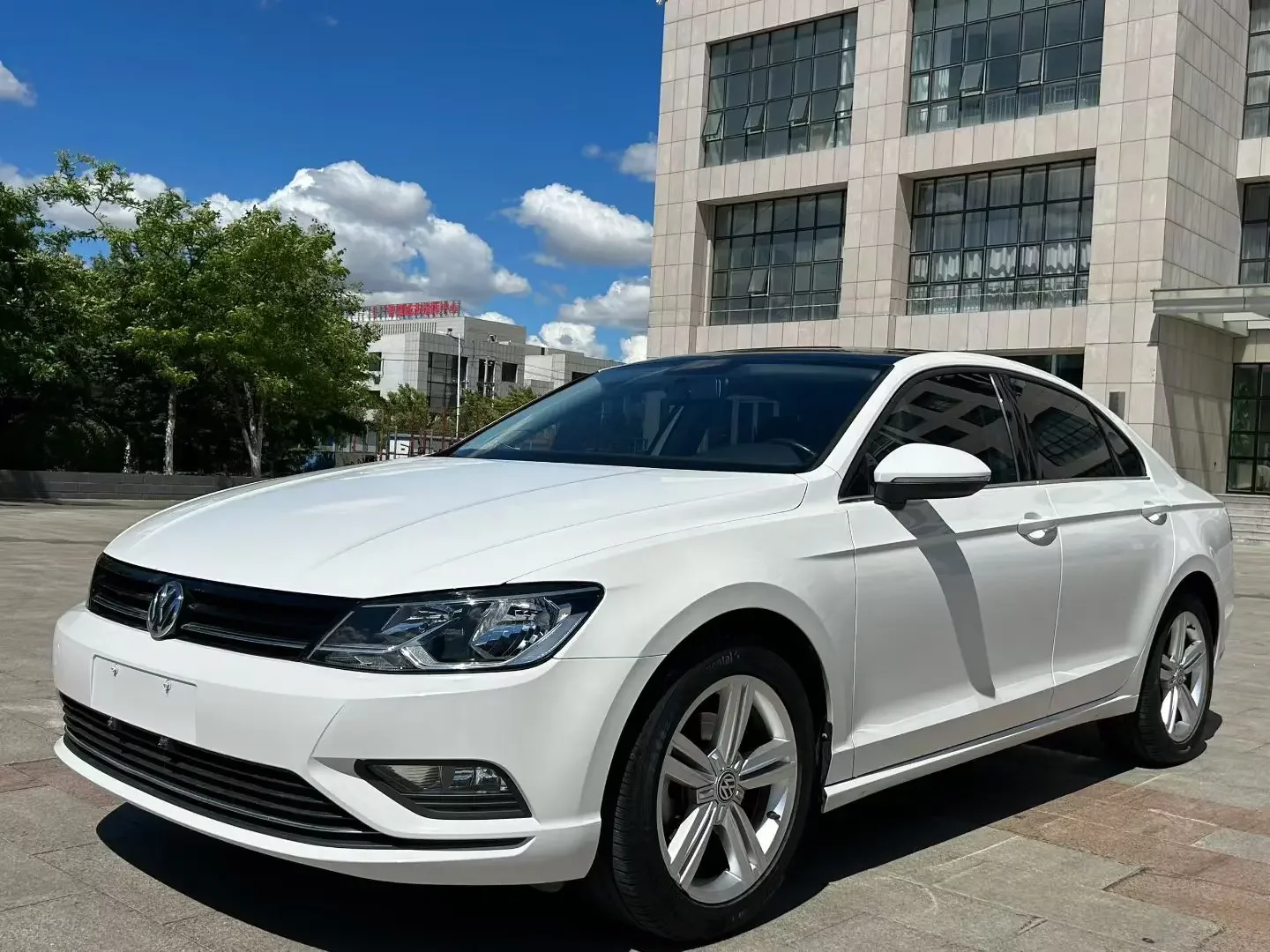 Volkswagen Lamando