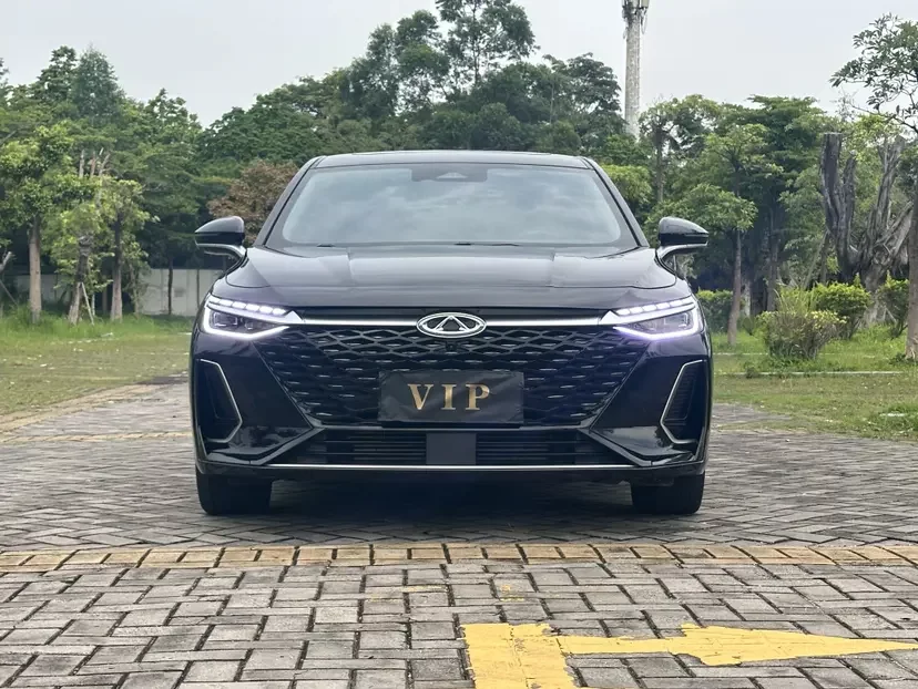 Chery Arrizo 8