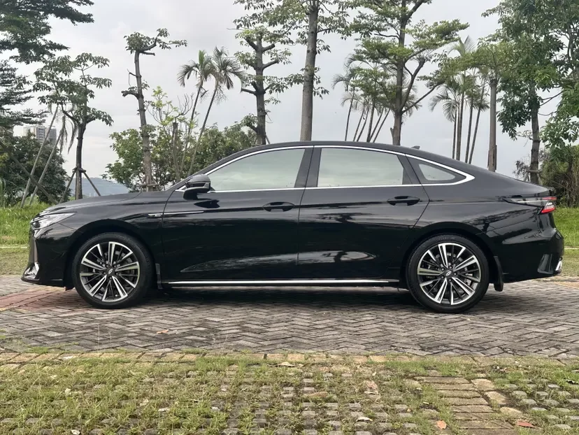 Chery Arrizo 8
