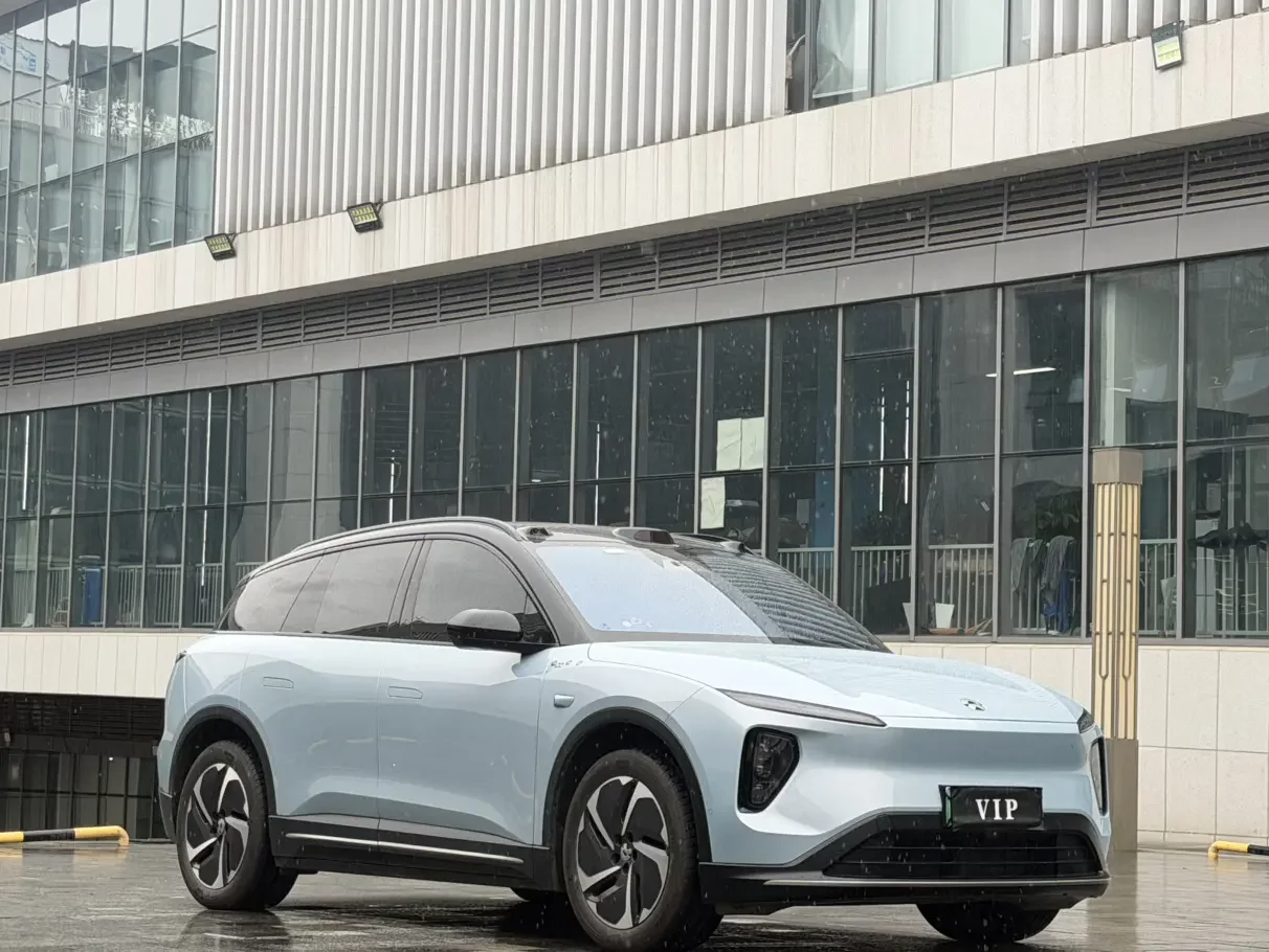 NIO ES6