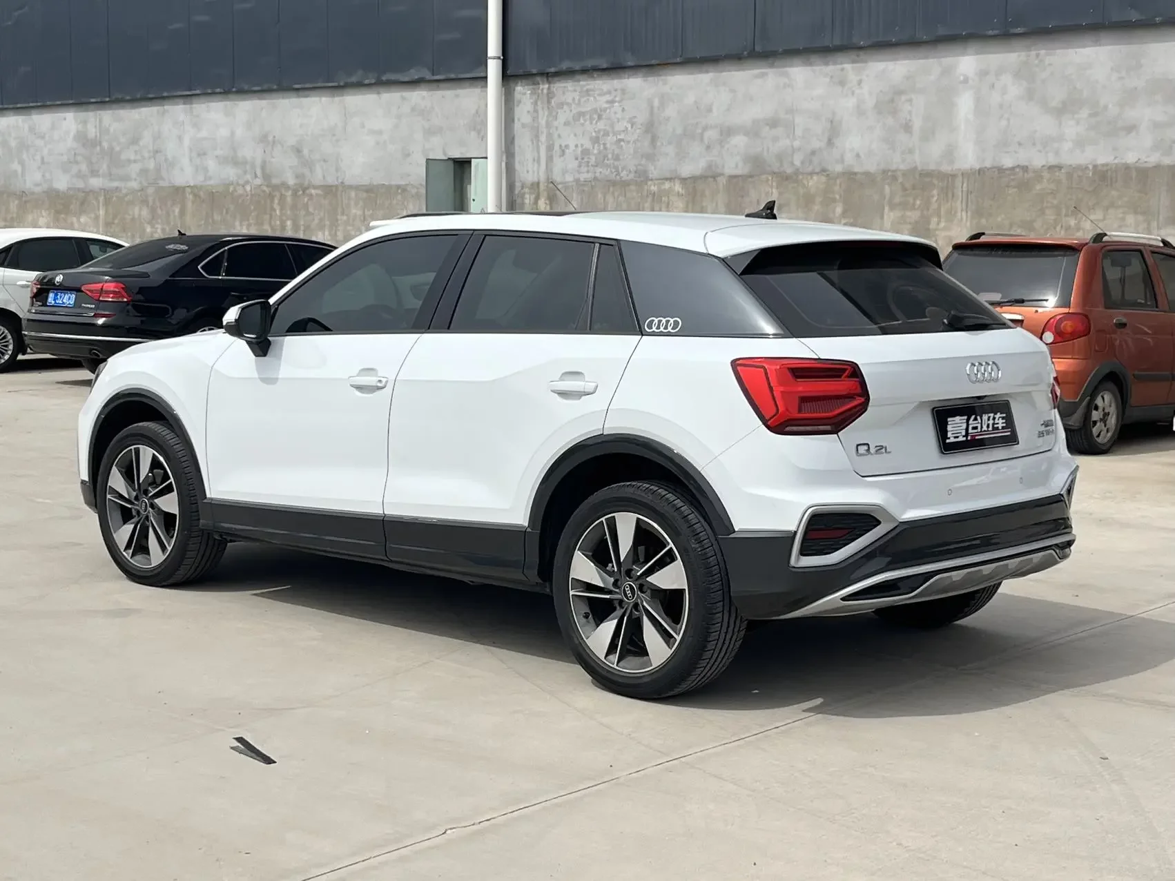 Audi Q2L