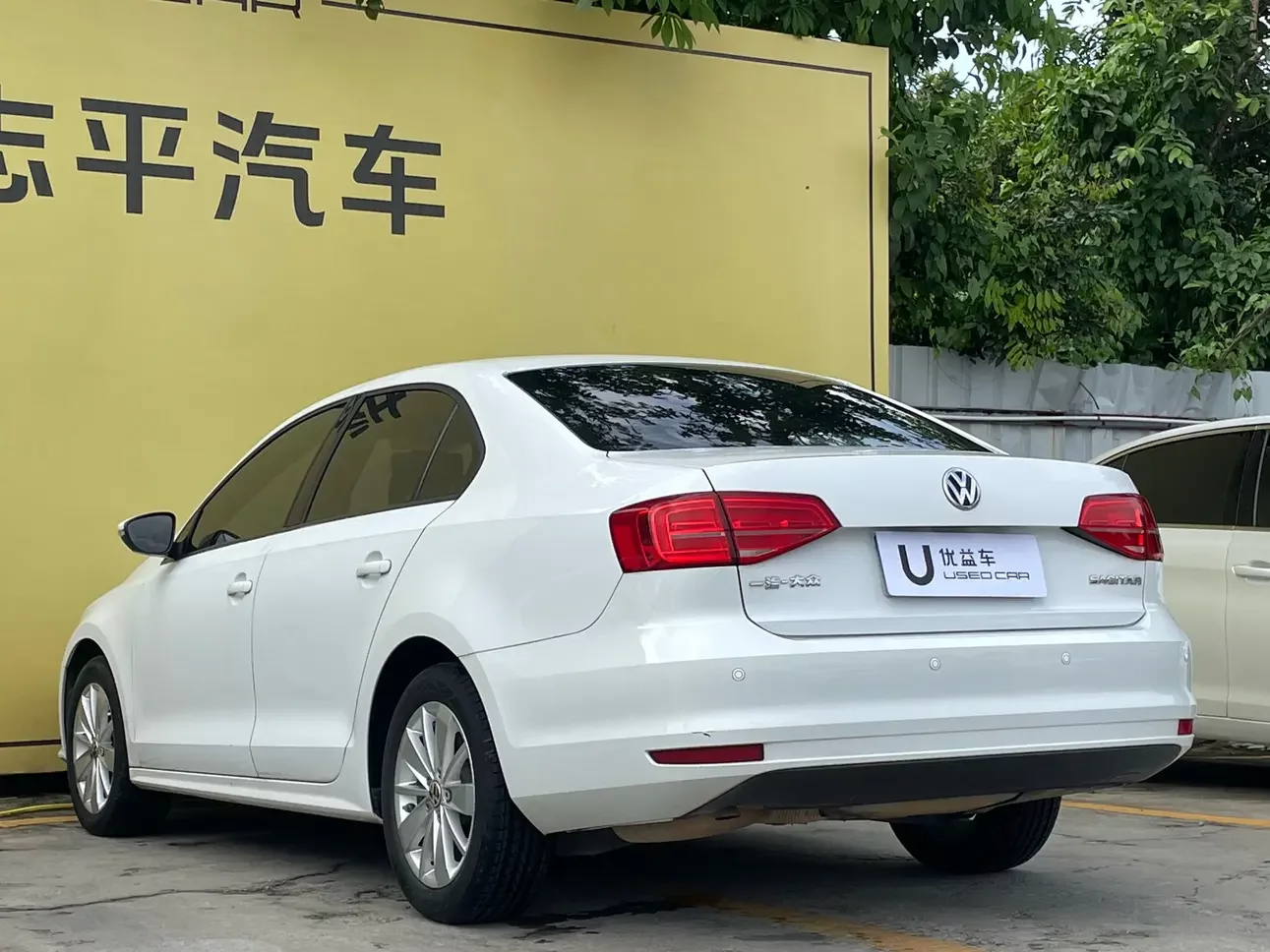 Volkswagen Sagitar