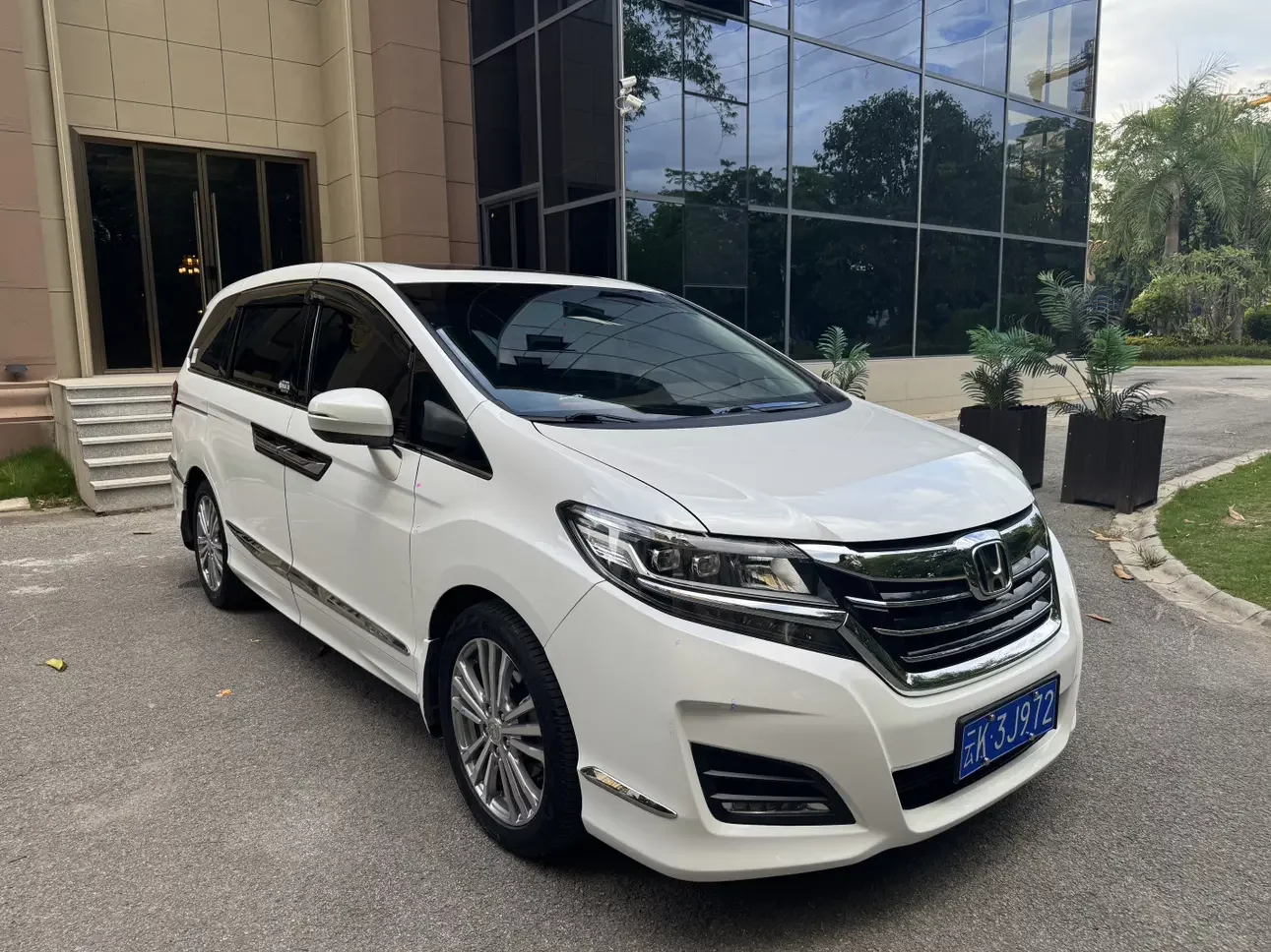 Honda Elysion