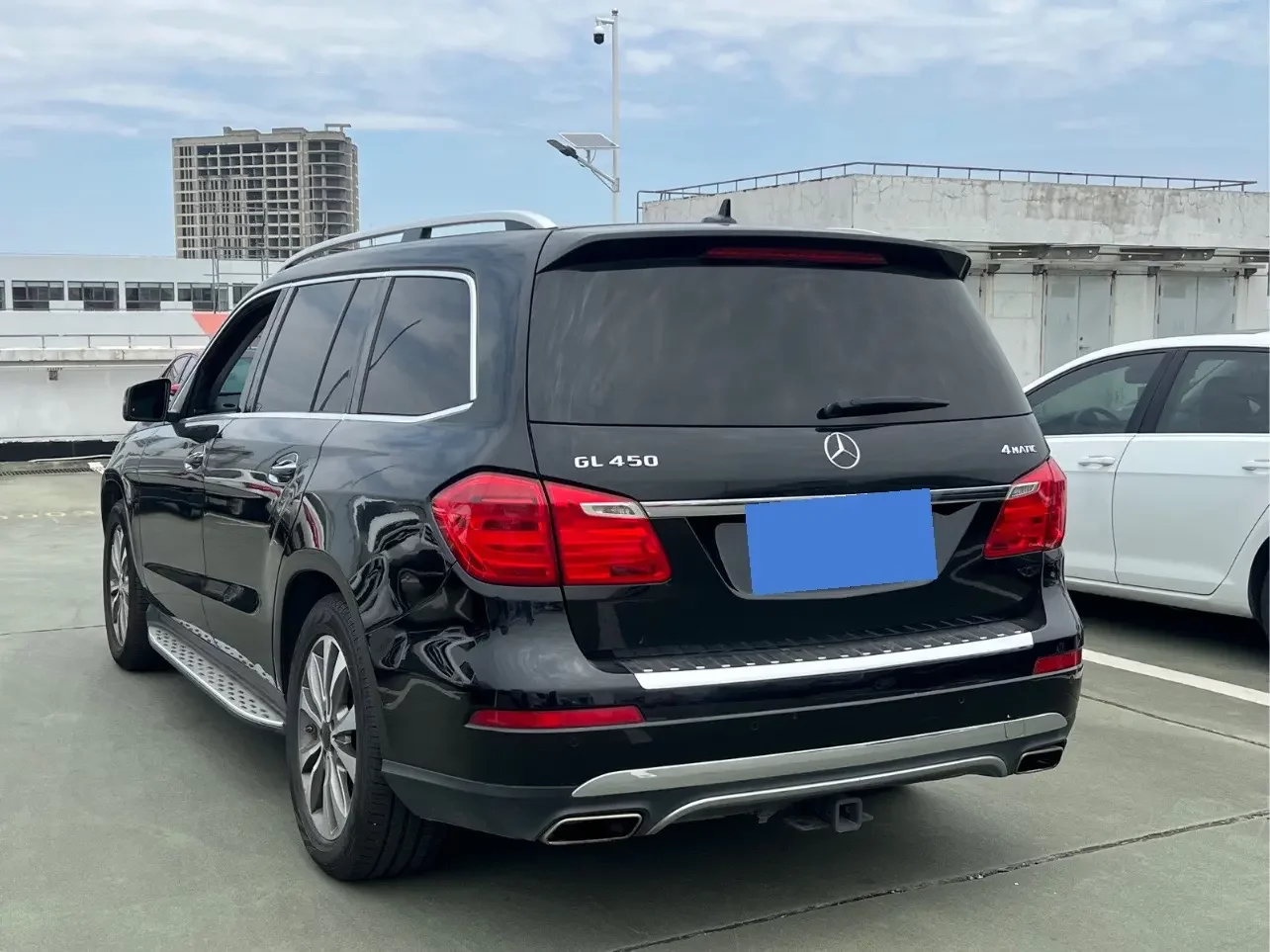 Mercedes-Benz GL Class