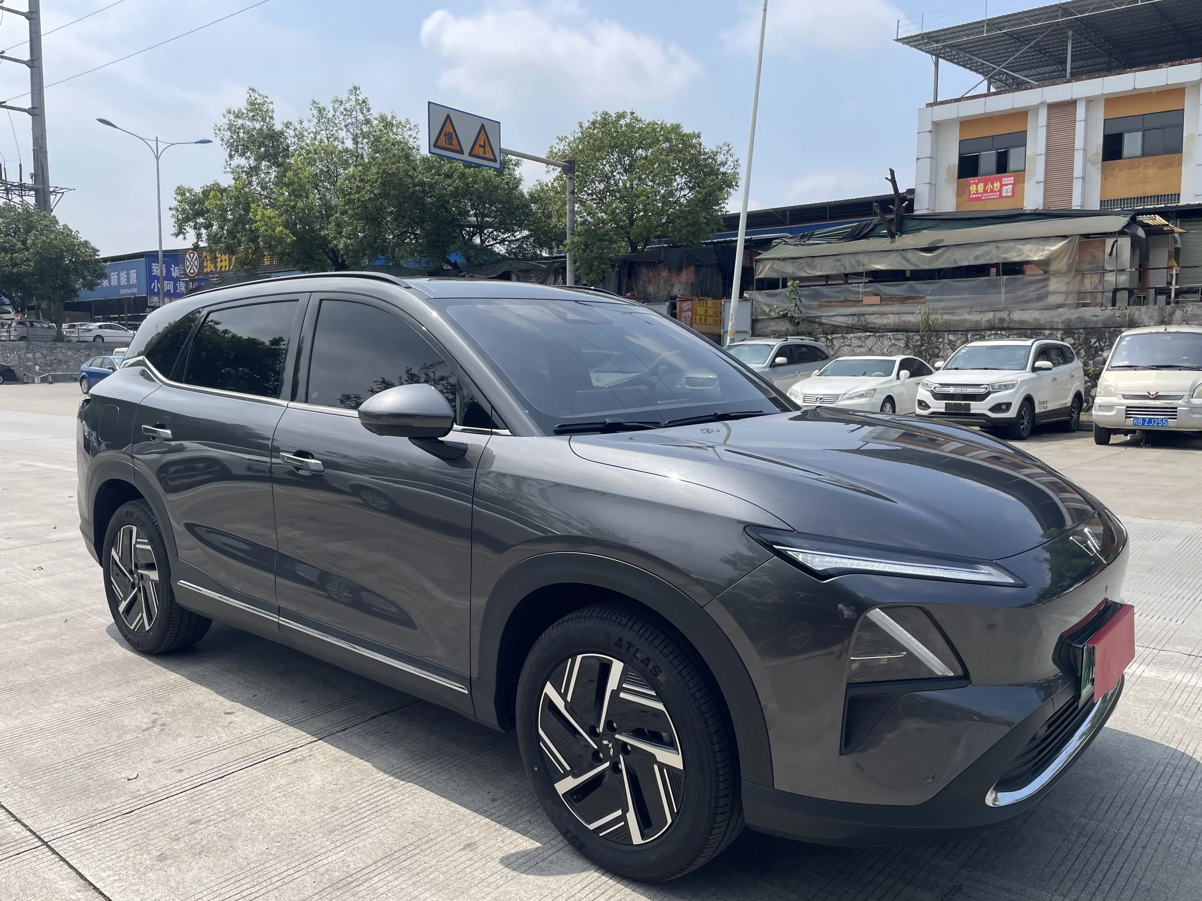 Wuling Starlight S PHEV