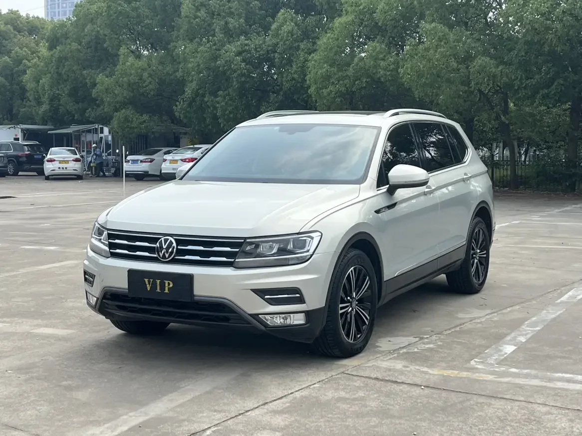 Volkswagen Tiguan L