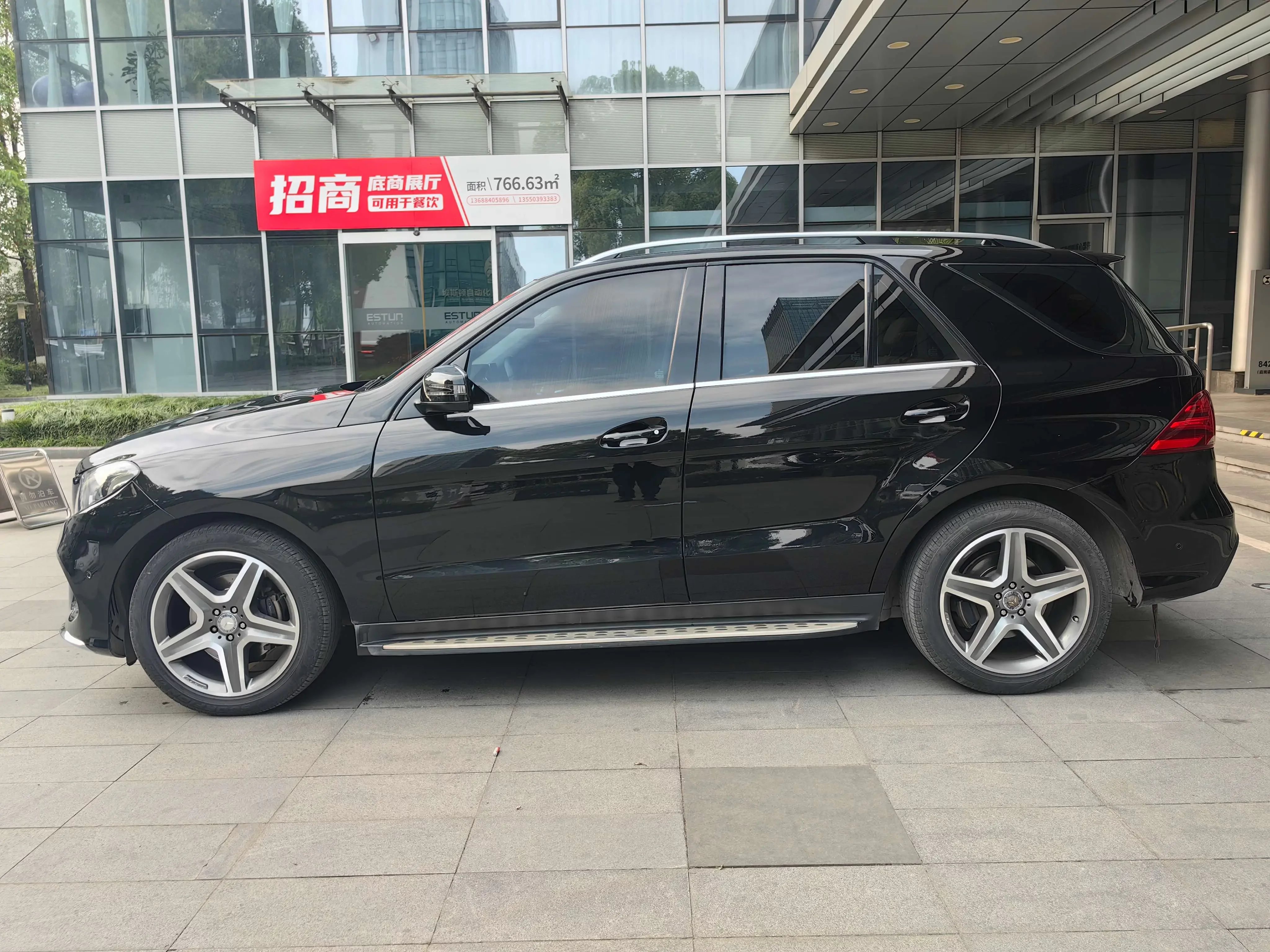 Mercedes-Benz GLE (Imported)