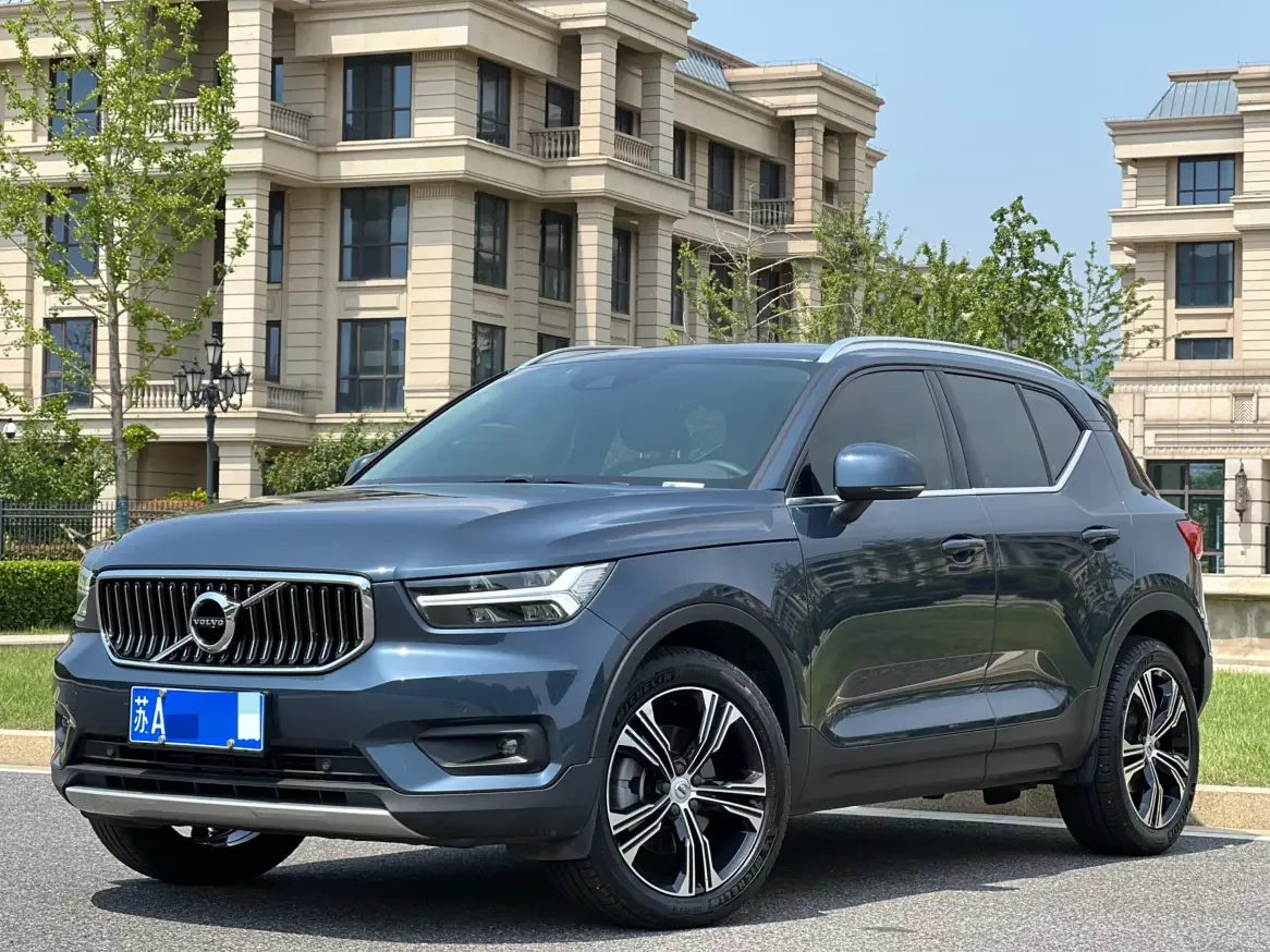 Volvo XC40
