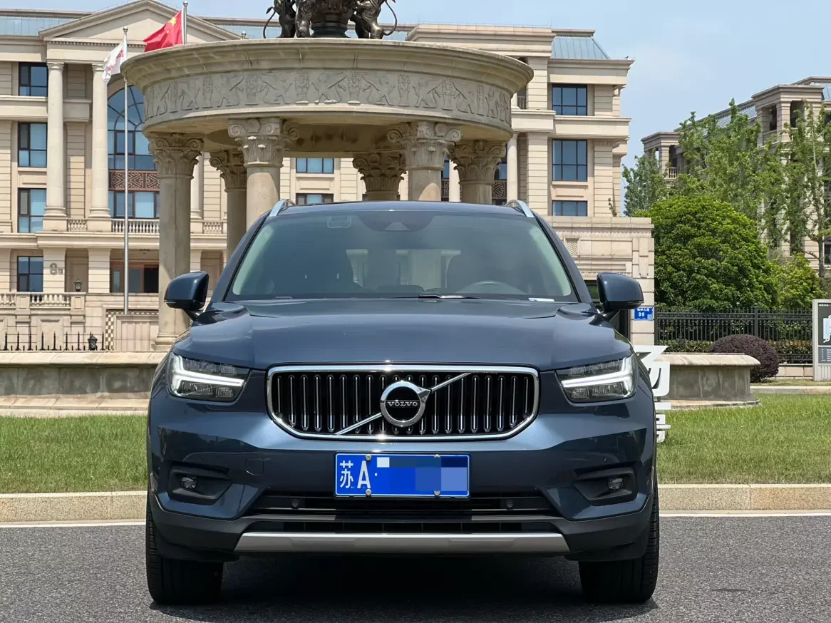 Volvo XC40
