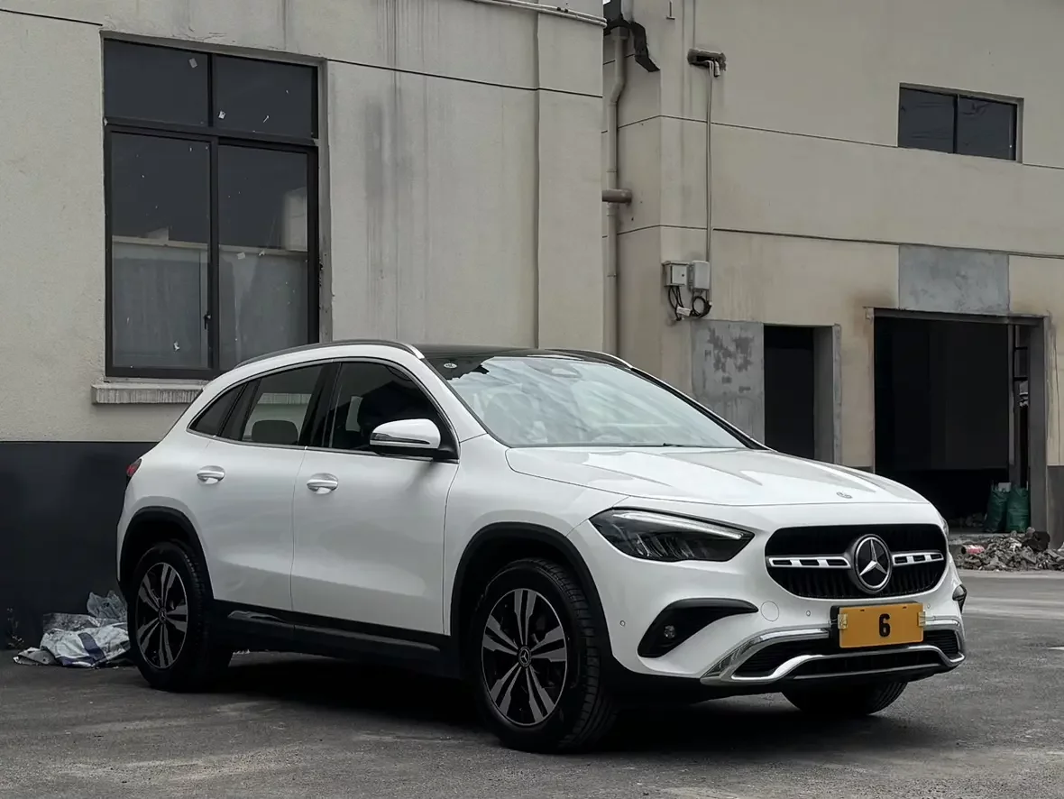 Mercedes-Benz GLA