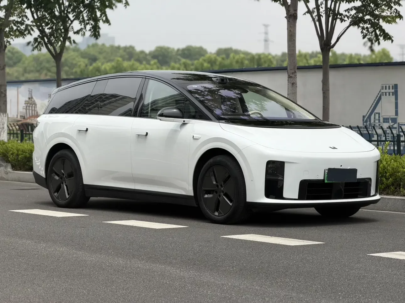 Li Ideal i8