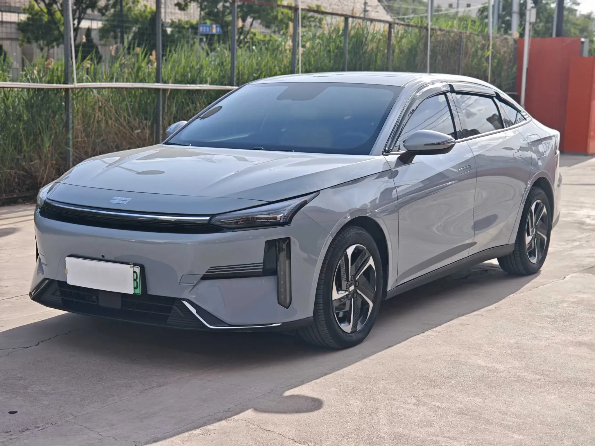 Geely Galaxy L6