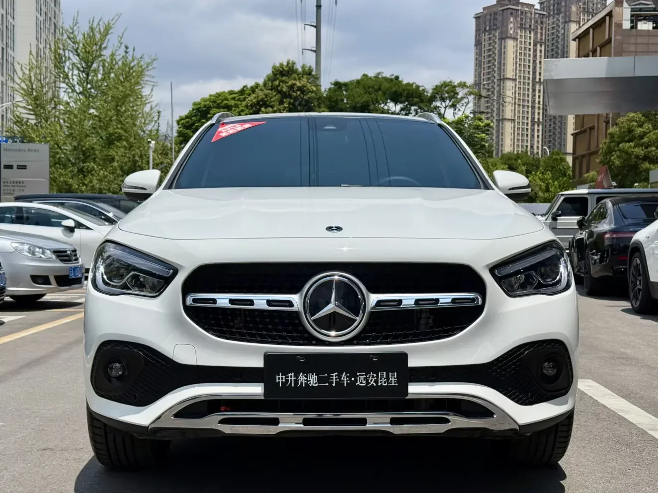 Mercedes-Benz GLA