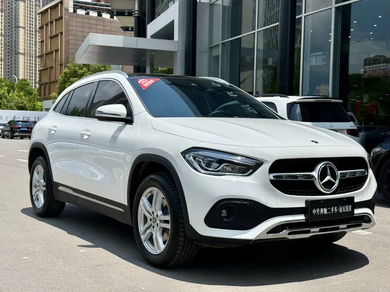 Mercedes-Benz GLA