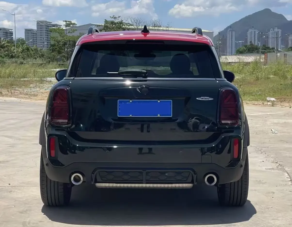 MINI JCW COUNTRYMAN