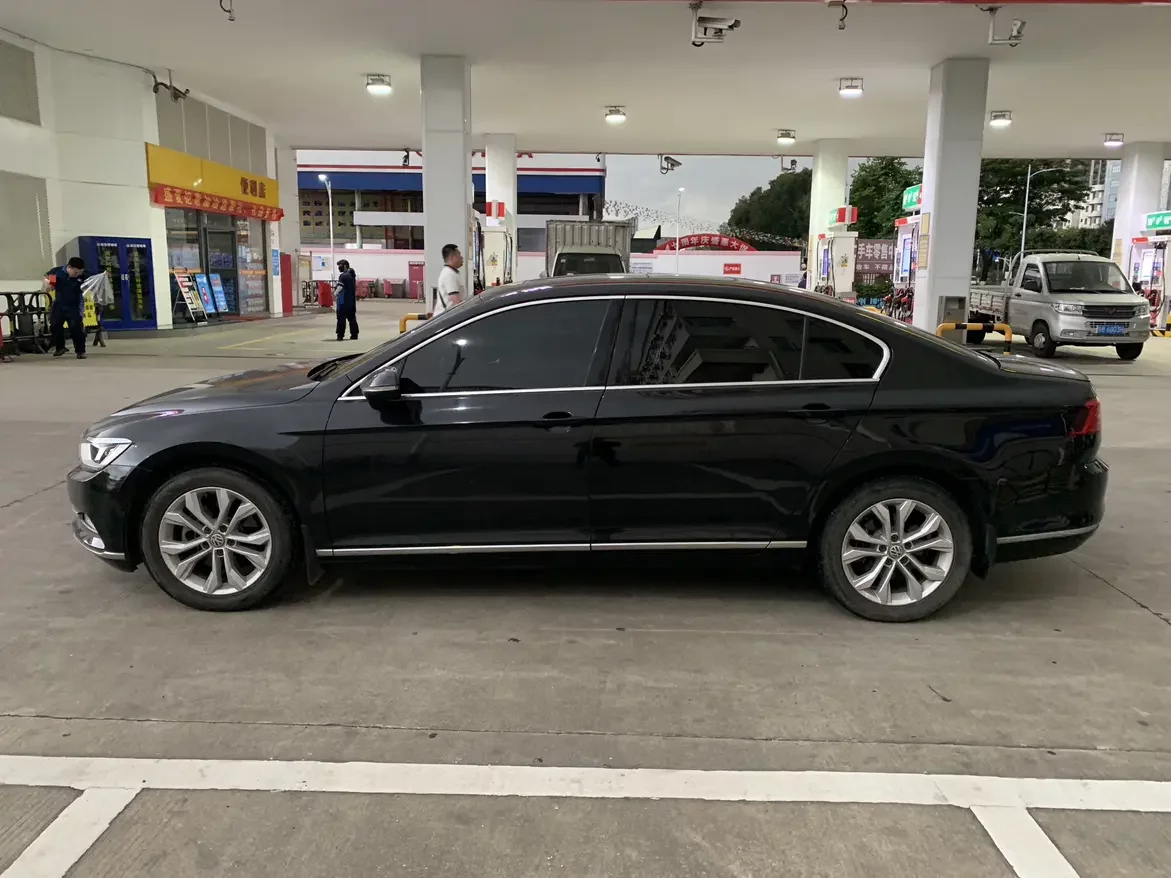 Volkswagen Magotan