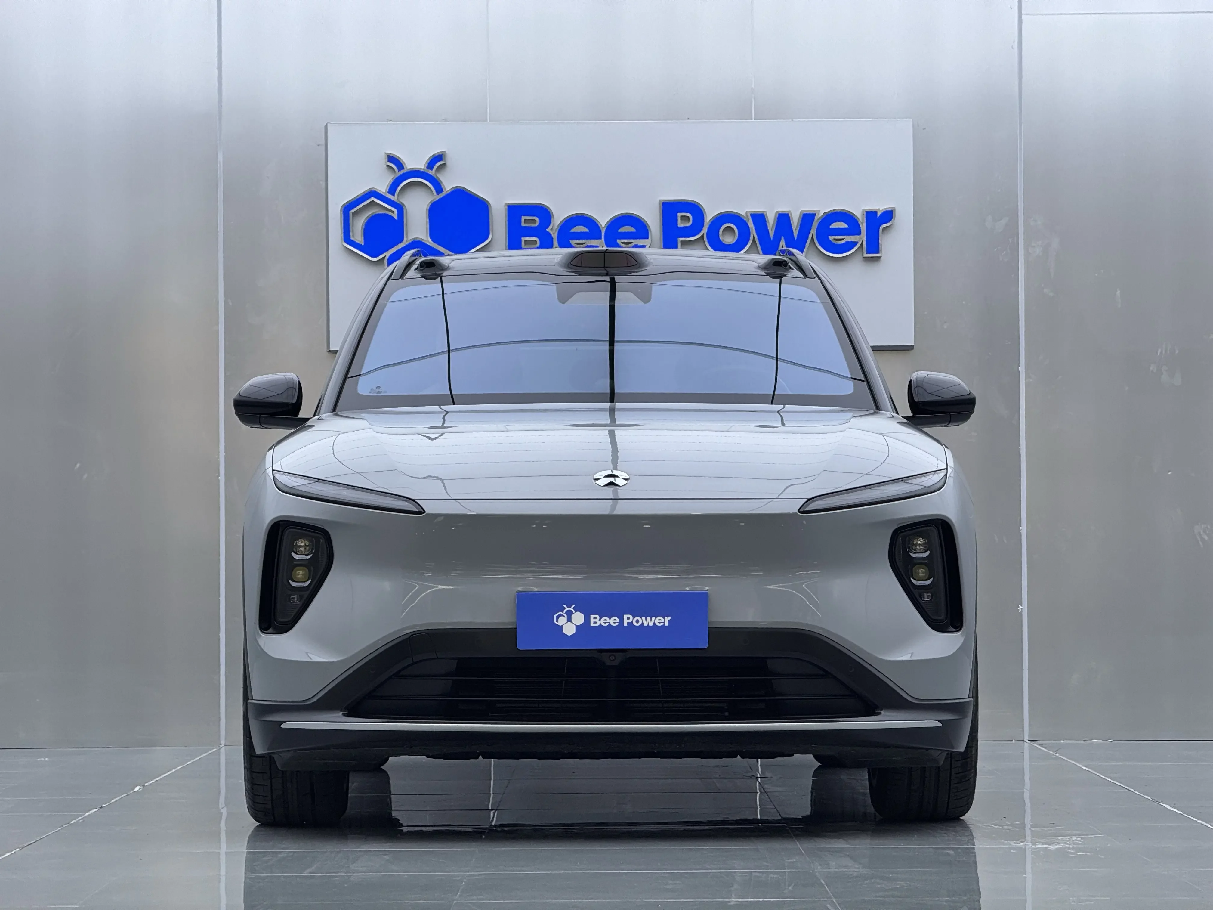 NIO ES6