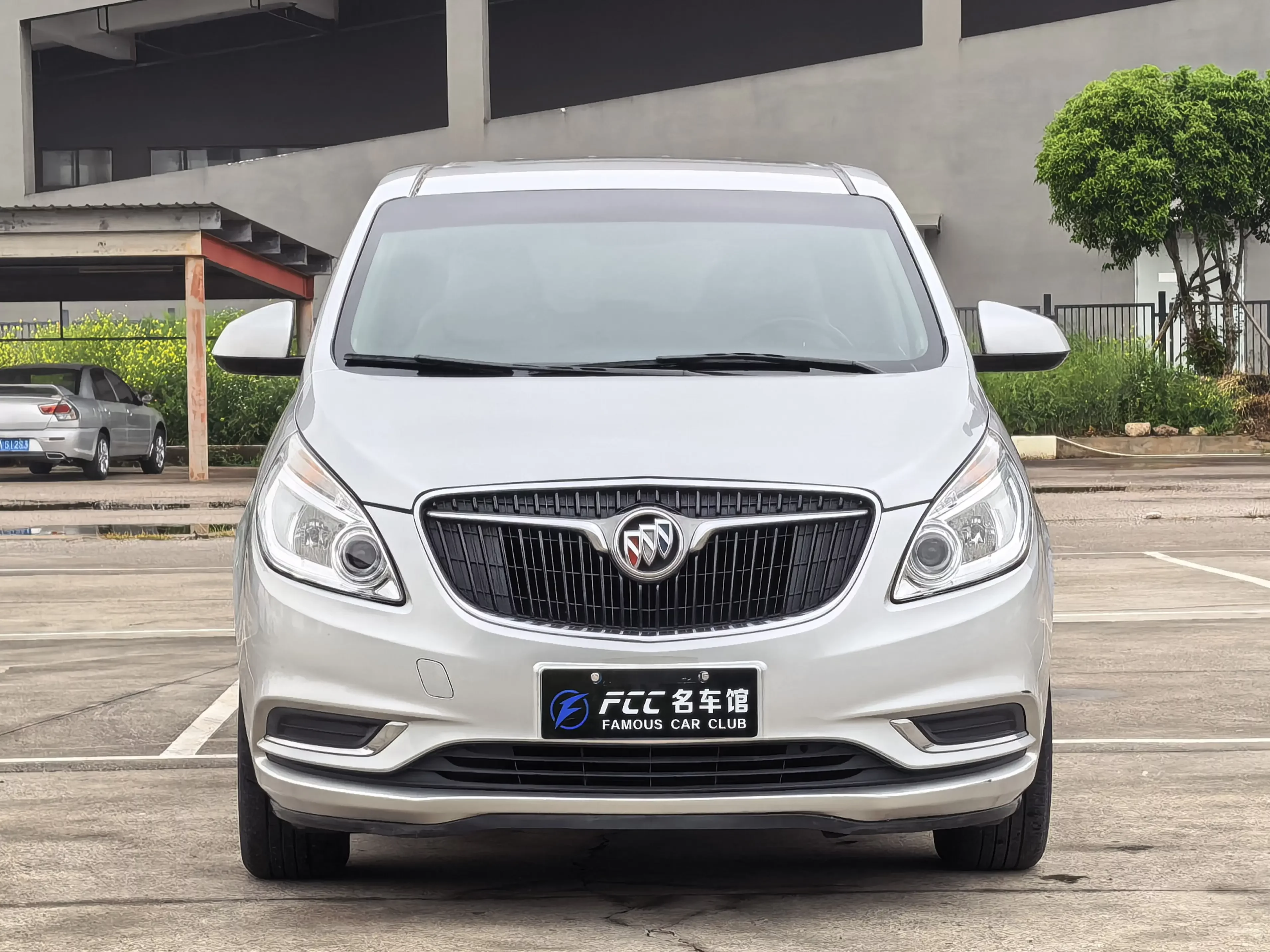 Buick GL8