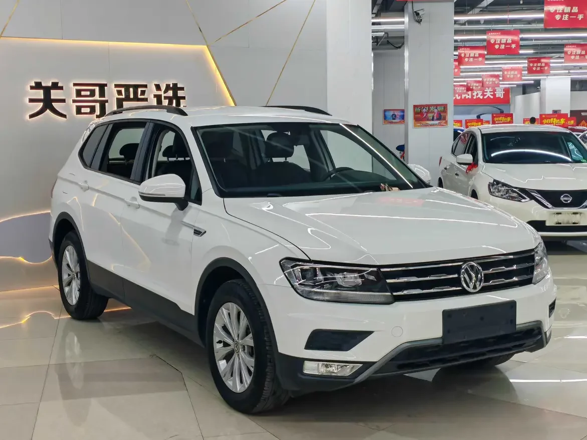 Volkswagen Tiguan L