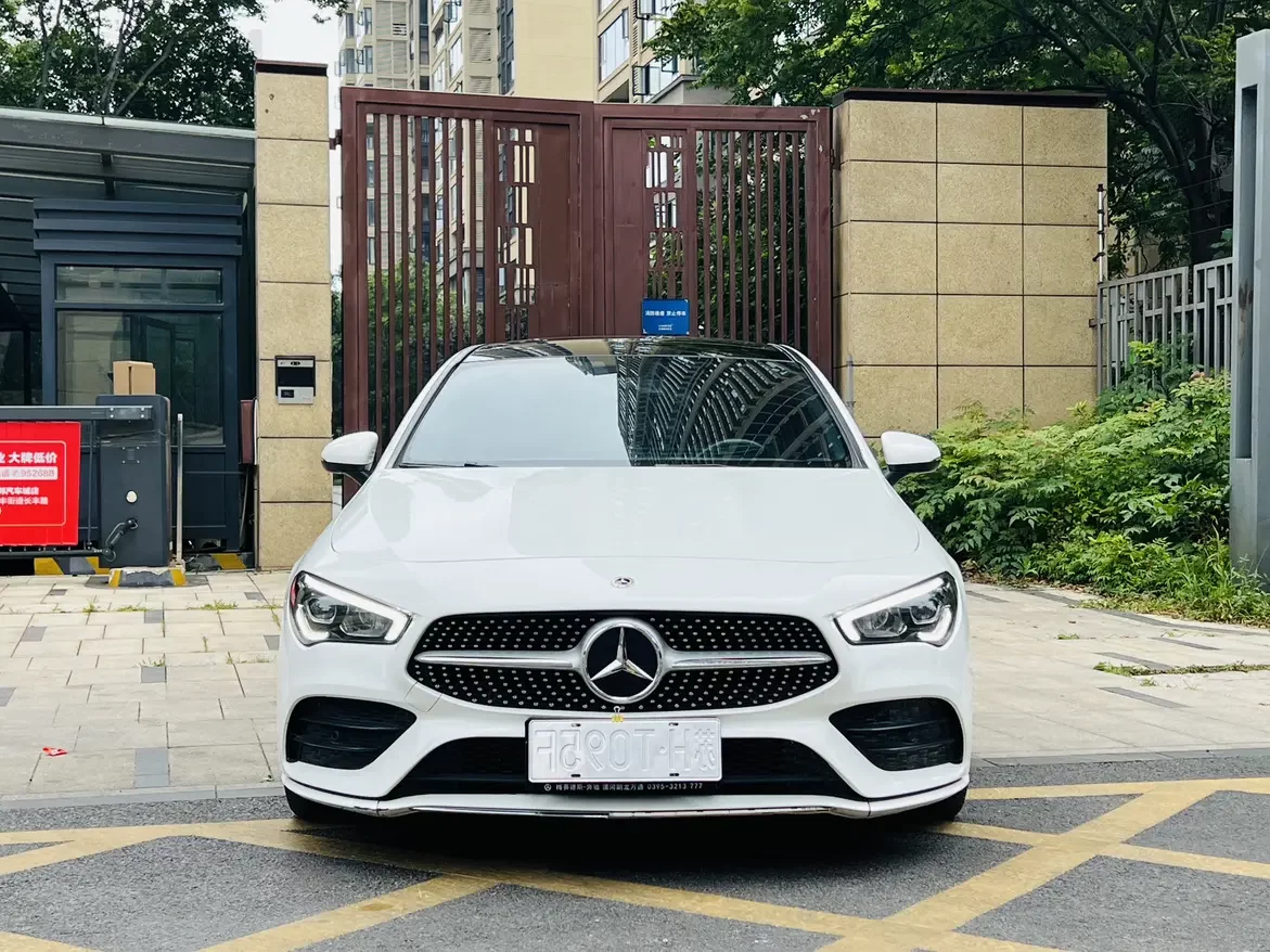 Mercedes-Benz CLA (Imported)