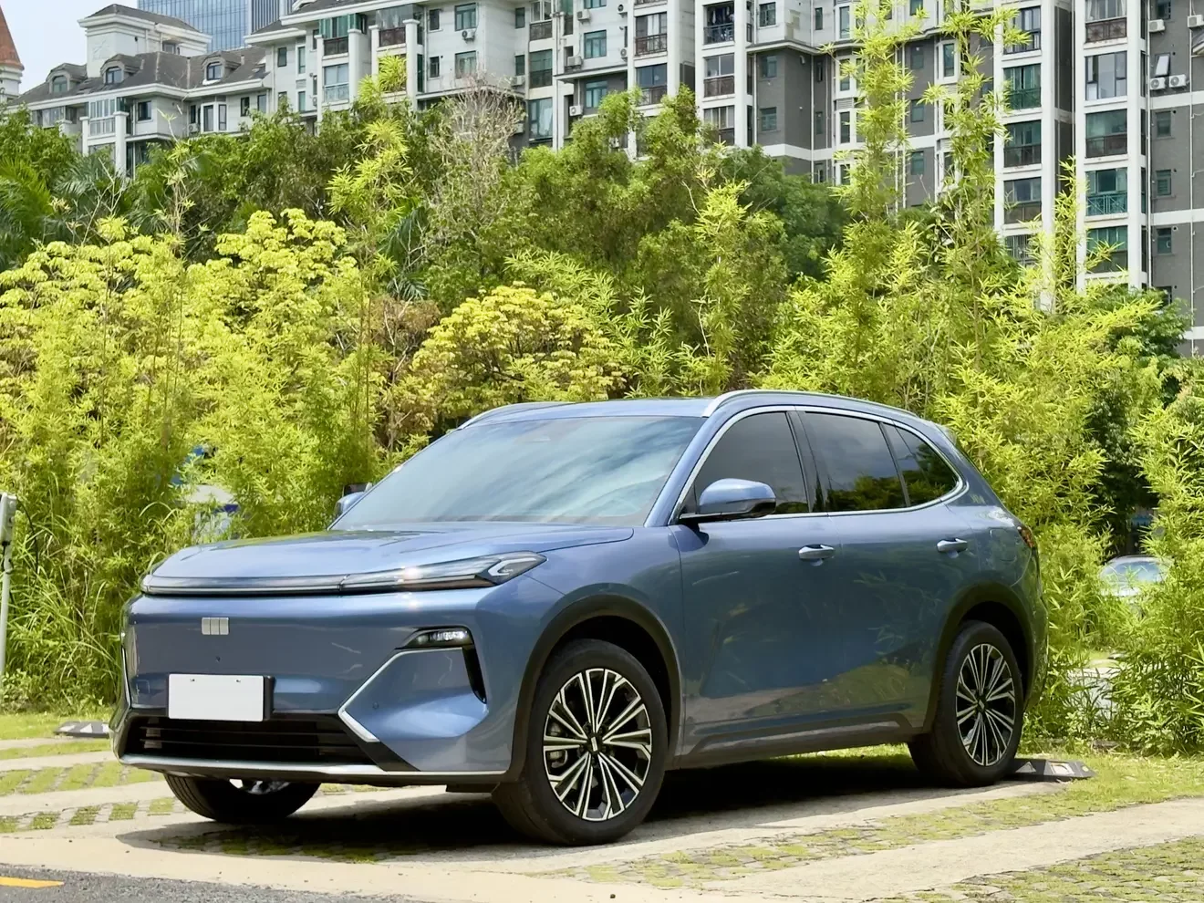 Geely Galaxy Starship 7 EM-i