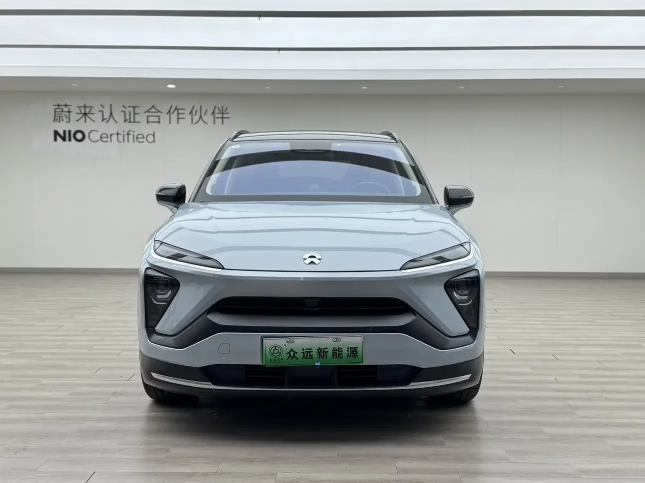 NIO ES6