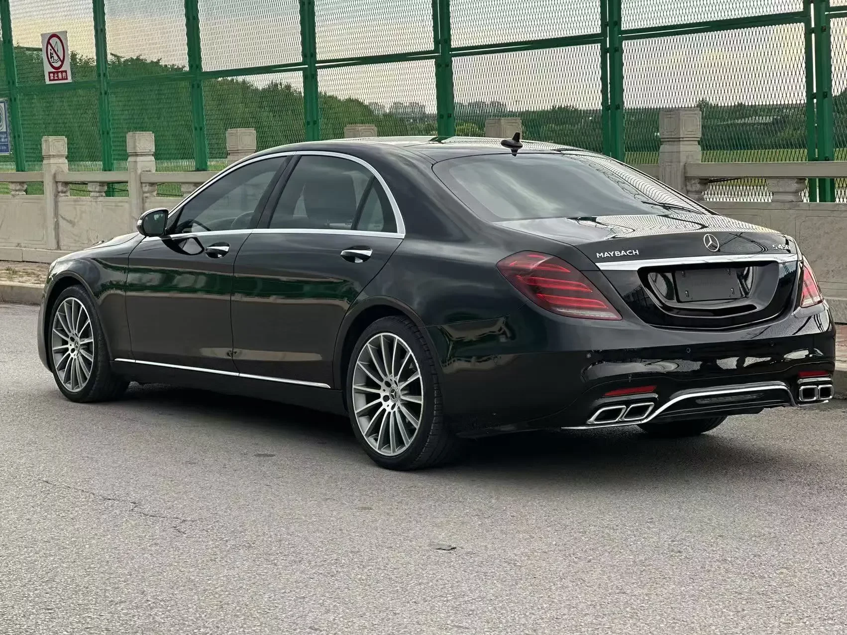 Mercedes-Benz S Class