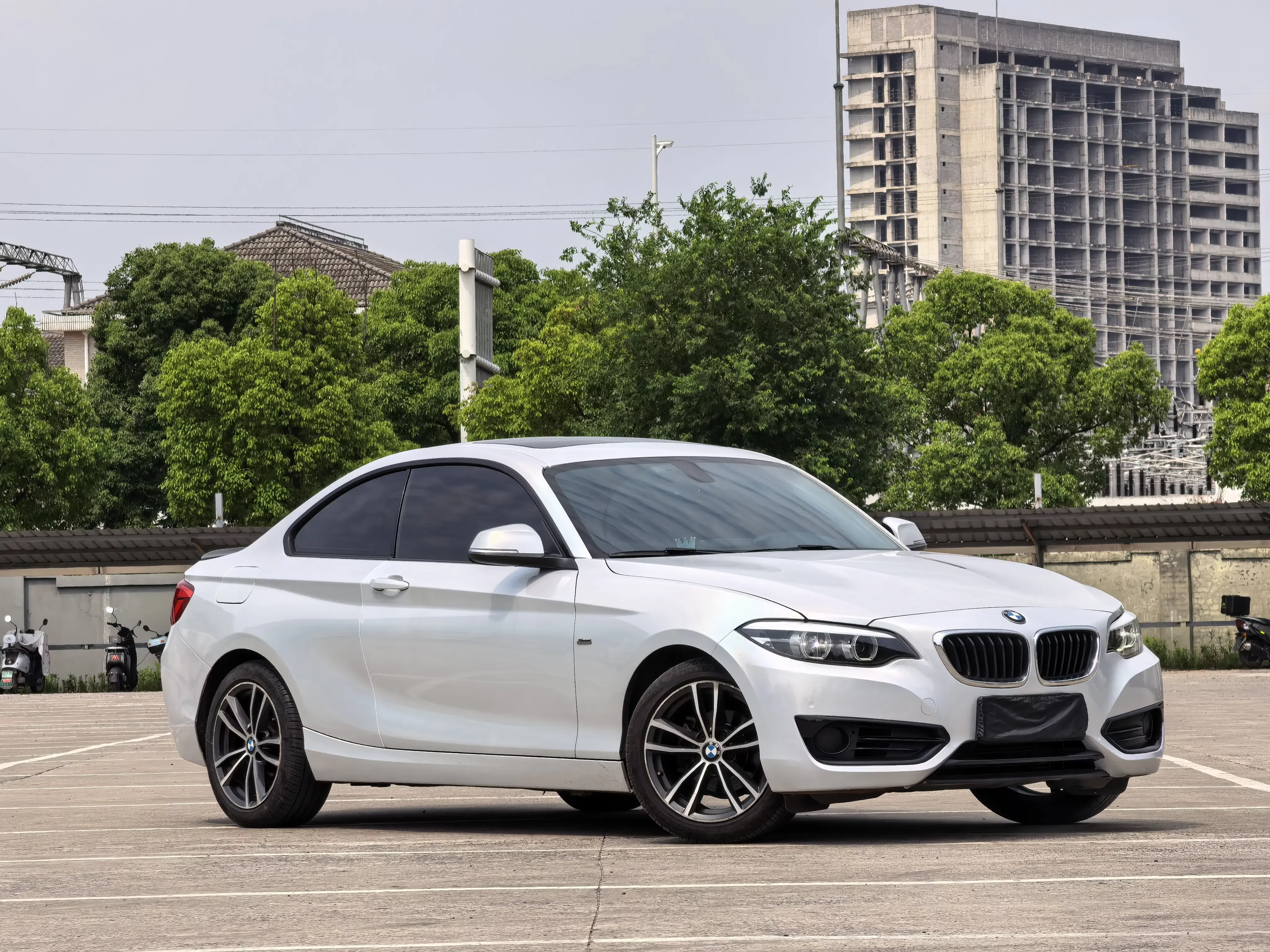 BMW 2 Series