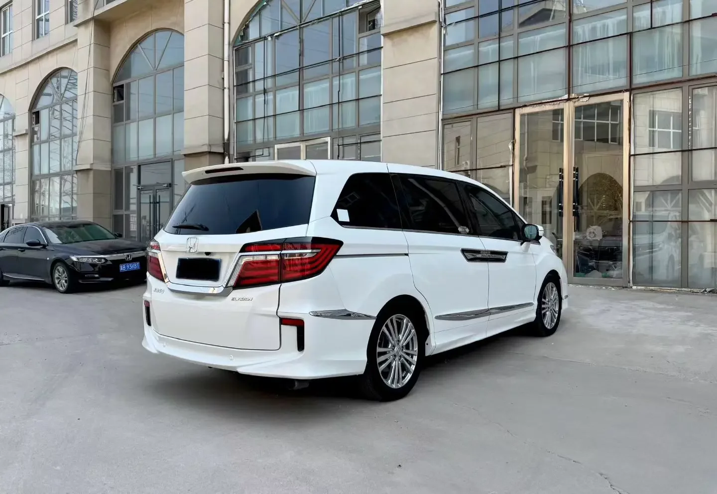 Honda Elysion