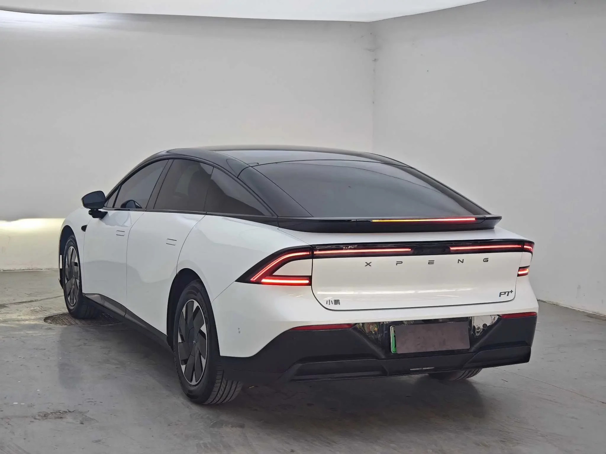 Xpeng P7+